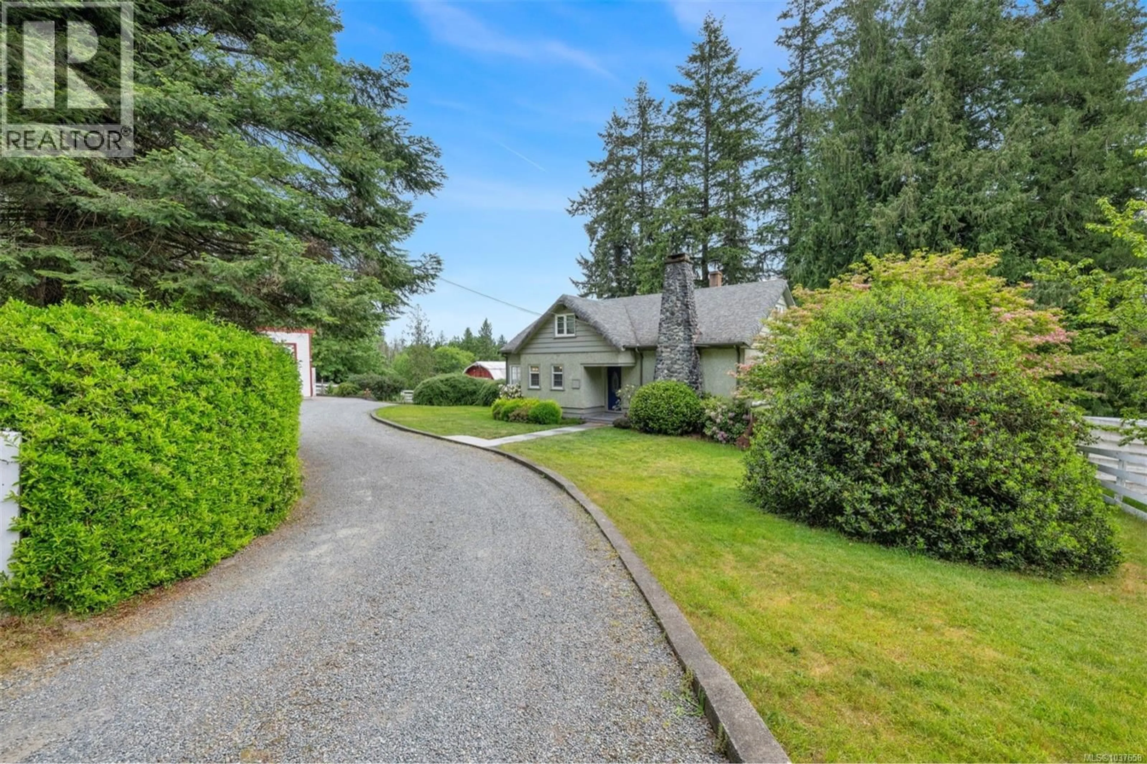 A pic from outside/outdoor area/front of a property/back of a property/a pic from drone, street for 9359 COTTONWOOD ROAD, Chemainus British Columbia V0R1K5