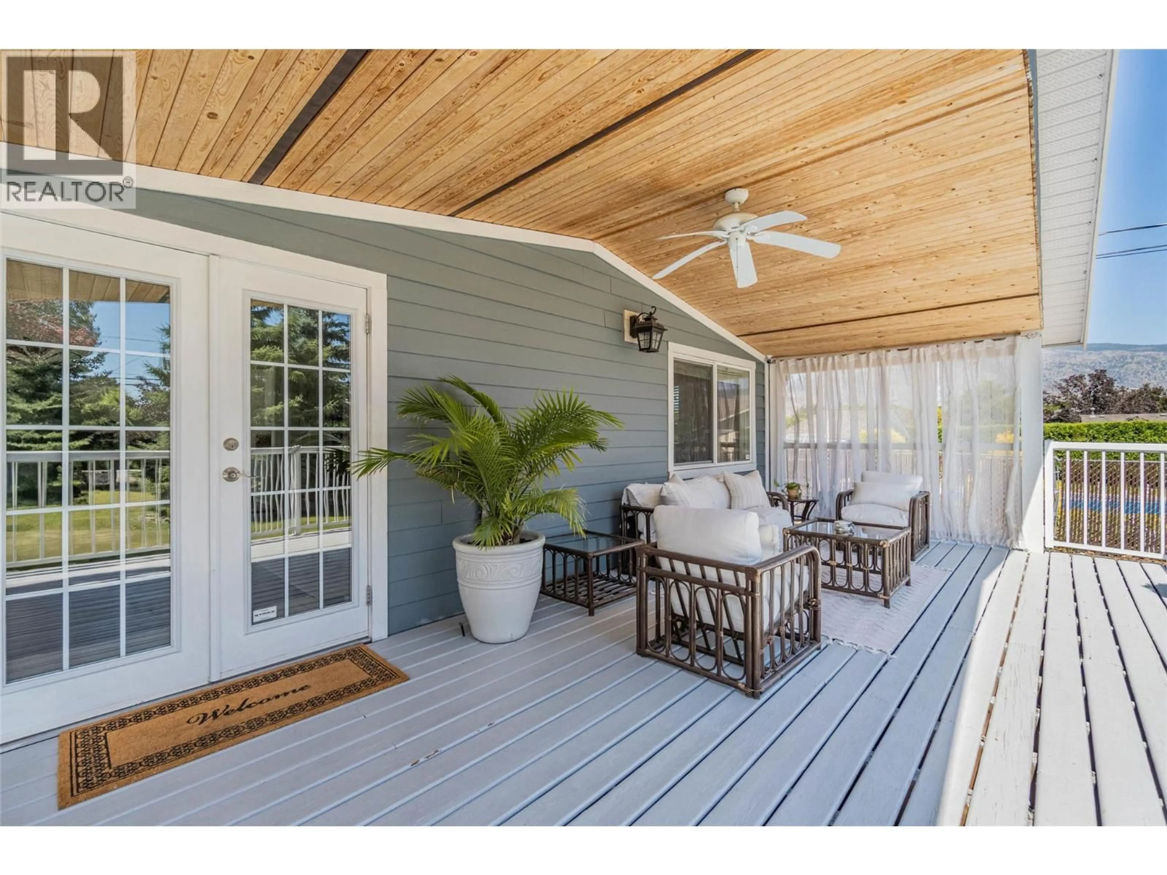 Patio, water/lake/river/ocean view for 860 FAIRVIEW ROAD, Oliver British Columbia V0H1T6