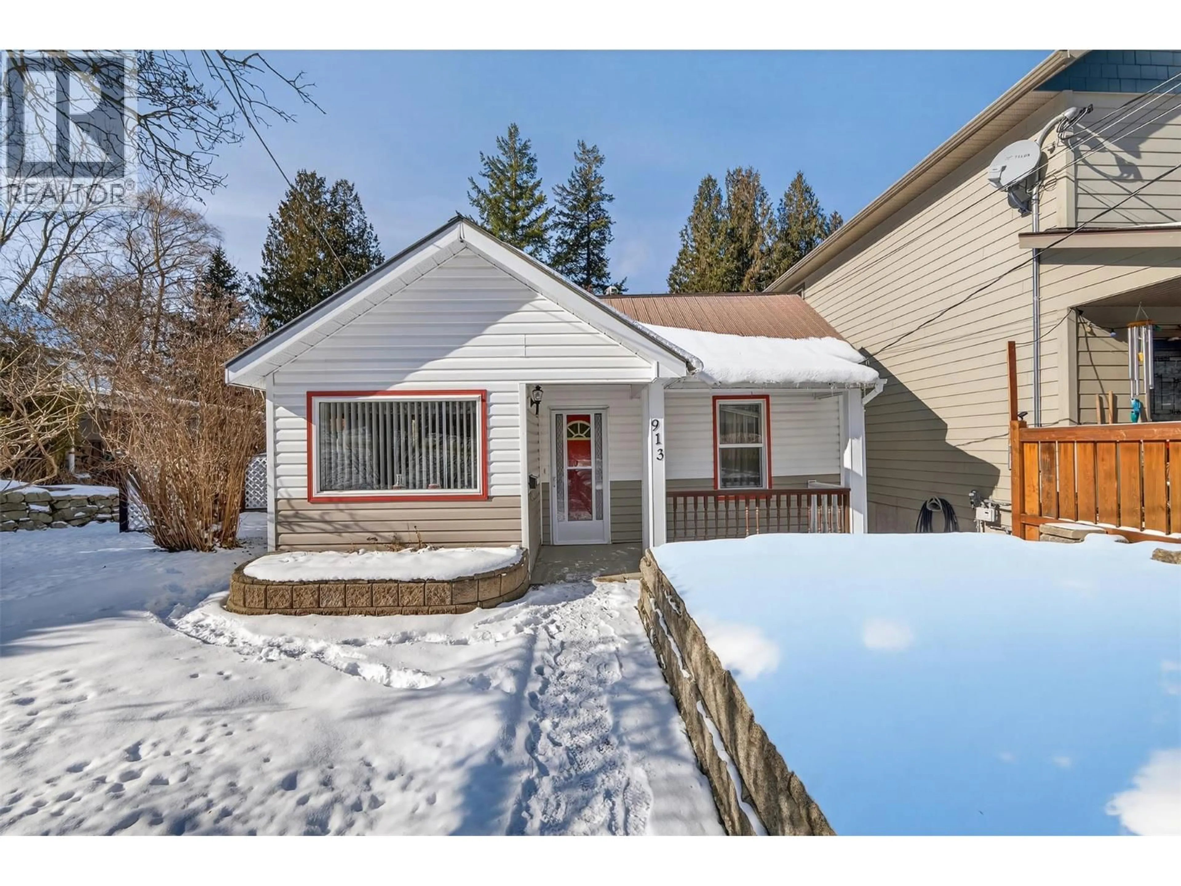 Unknown for 913 SIXTH STREET, Nelson British Columbia V1L2Z4