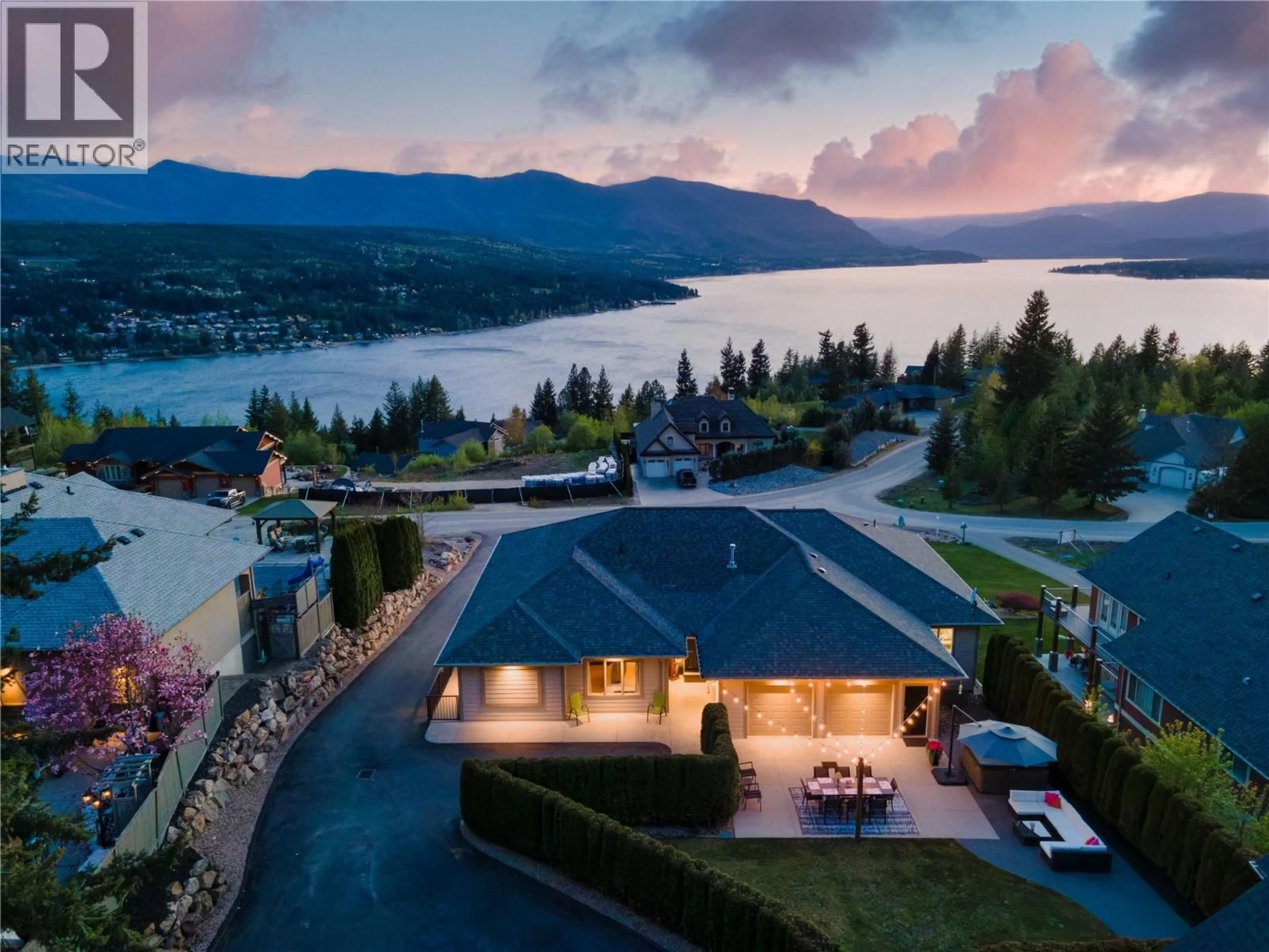 A pic from outside/outdoor area/front of a property/back of a property/a pic from drone, water/lake/river/ocean view for 3643 MCBRIDE ROAD, Blind Bay British Columbia V0E1H1