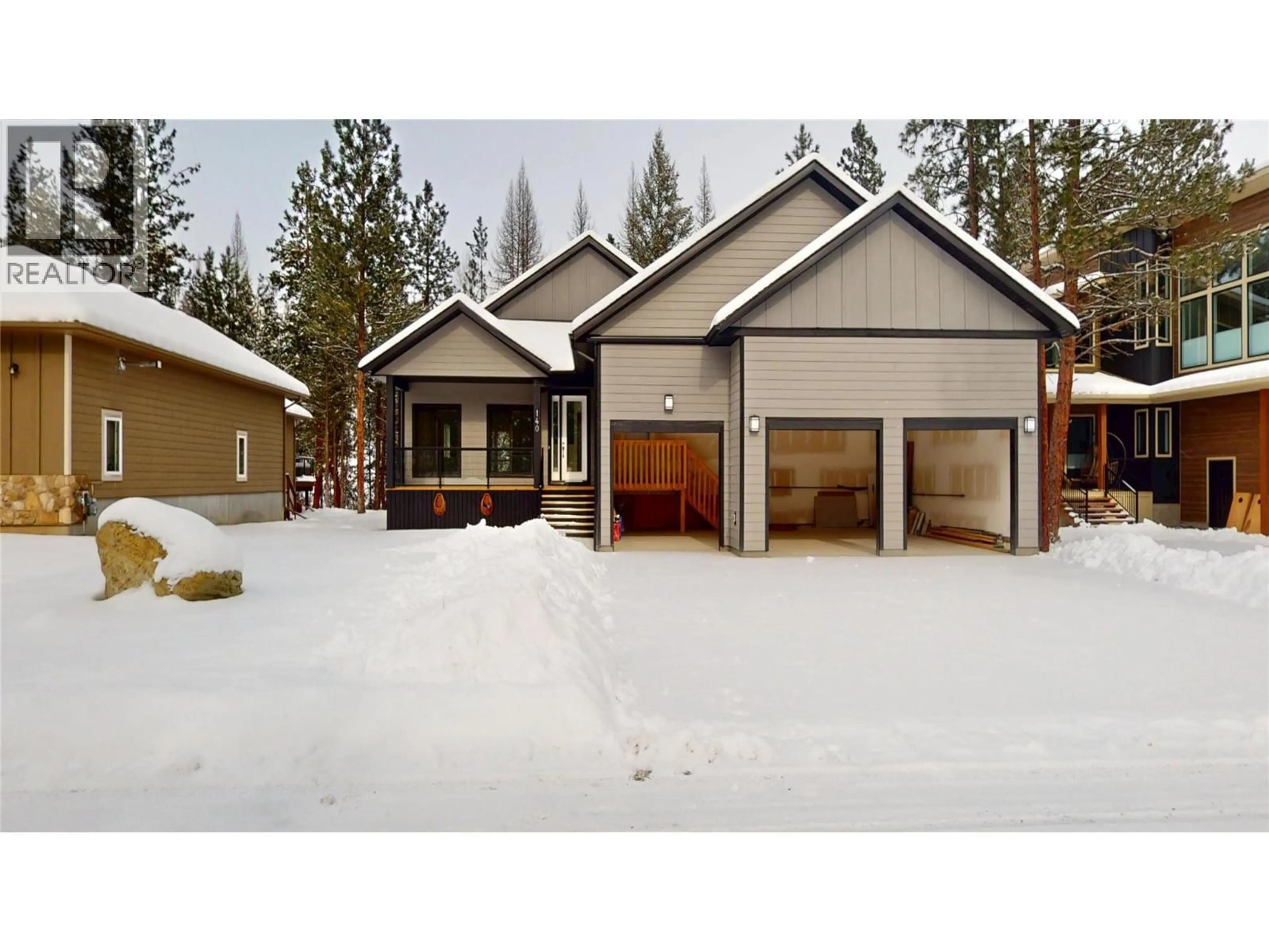 Indoor garage for 140 RIVER DRIVE, Cranbrook British Columbia V1C0C6