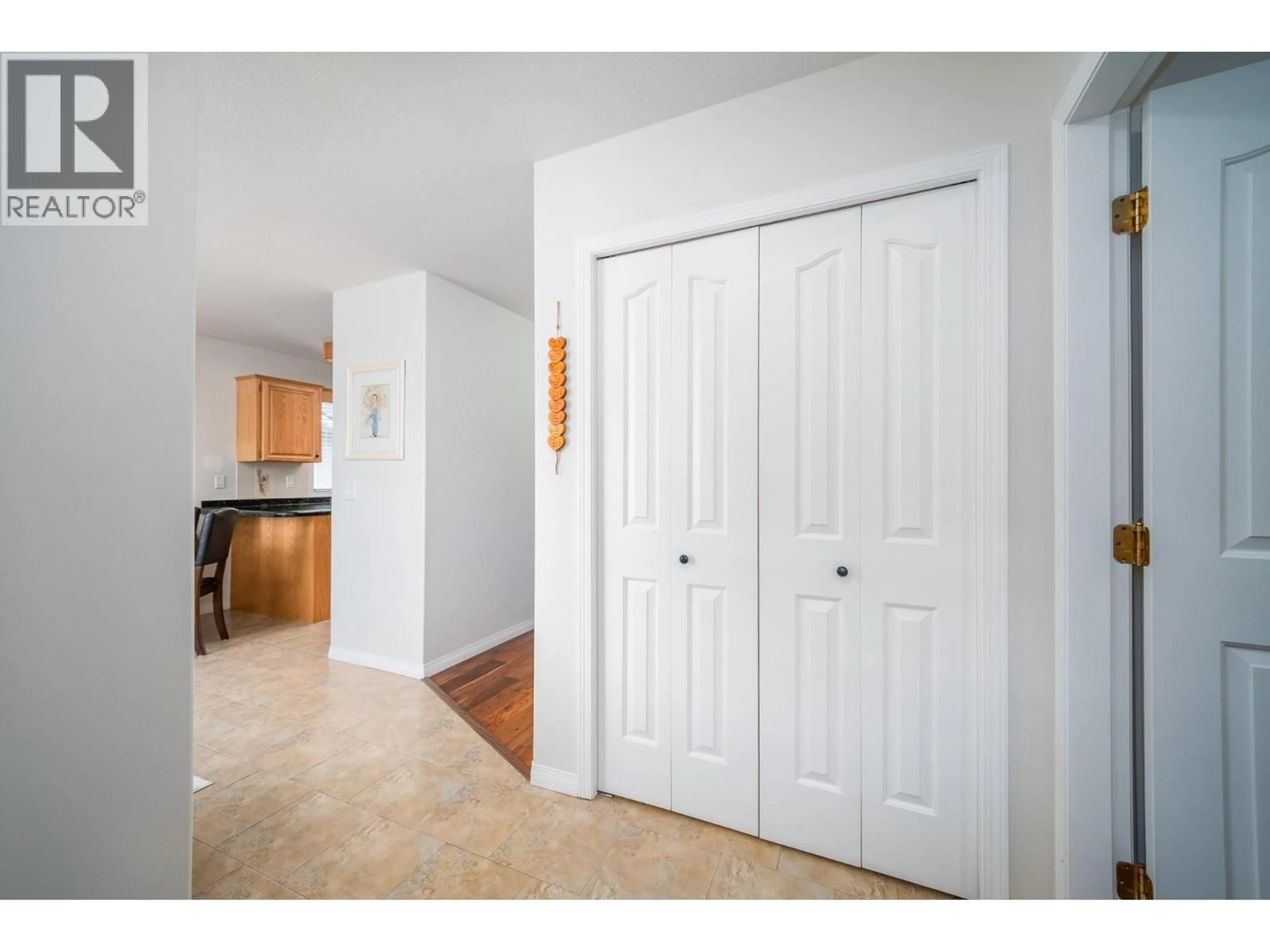 Unknown for 4 - 1020 LANFRANCO ROAD, Kelowna British Columbia V1W3W6