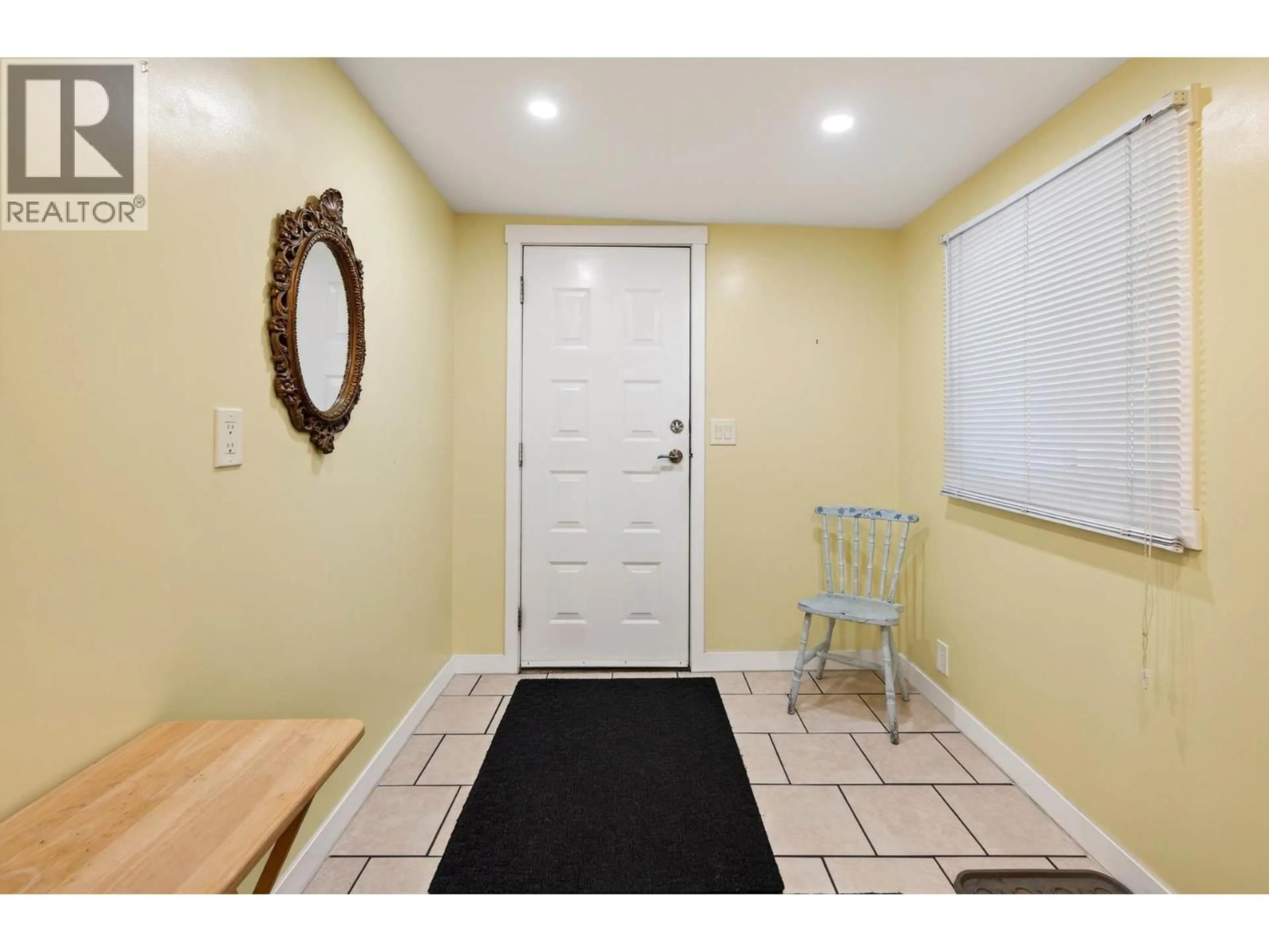 Indoor entryway for 126 - 2401 ORD ROAD, Kamloops British Columbia V2B7V8