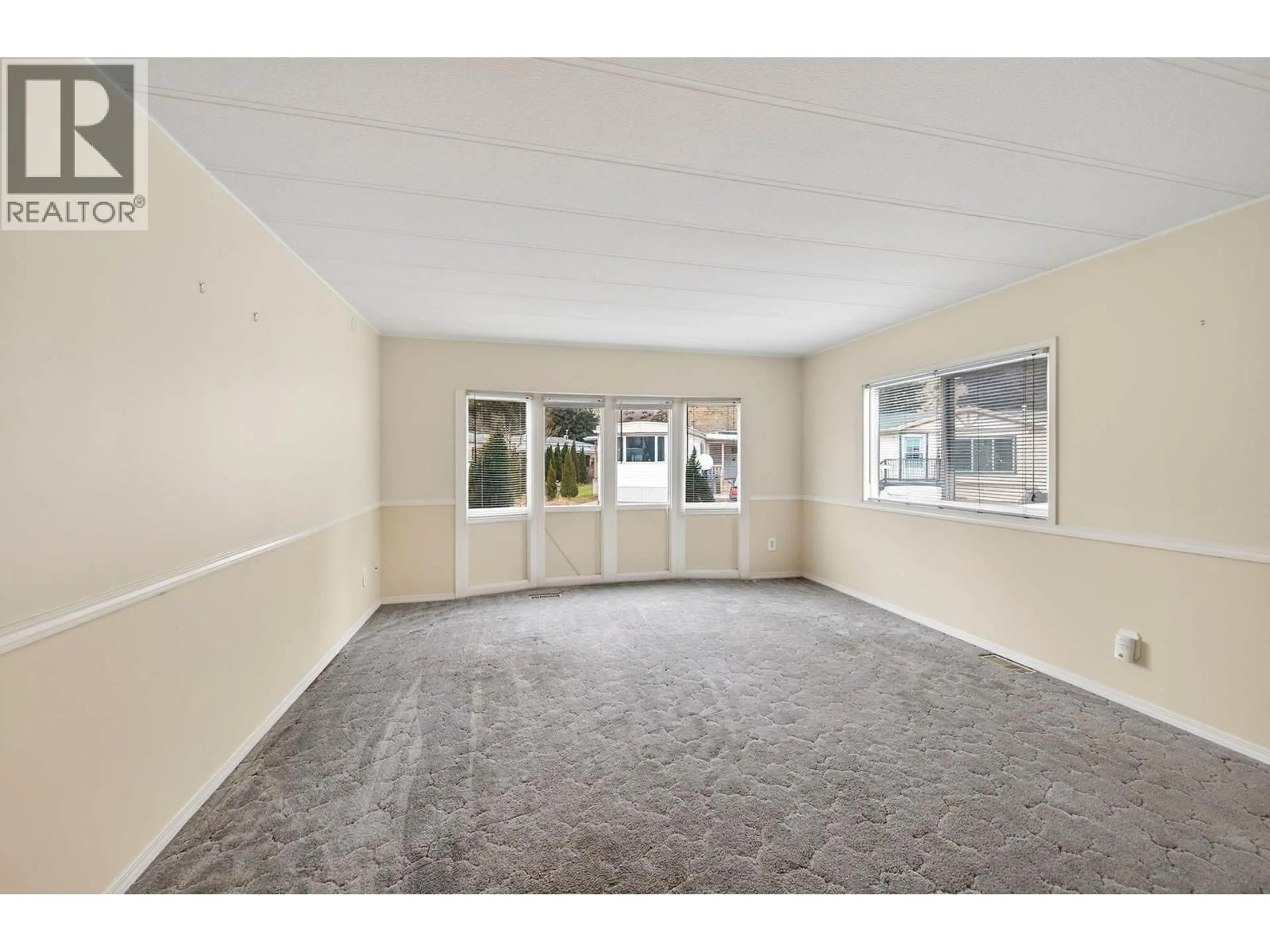 A pic of a room for 126 - 2401 ORD ROAD, Kamloops British Columbia V2B7V8