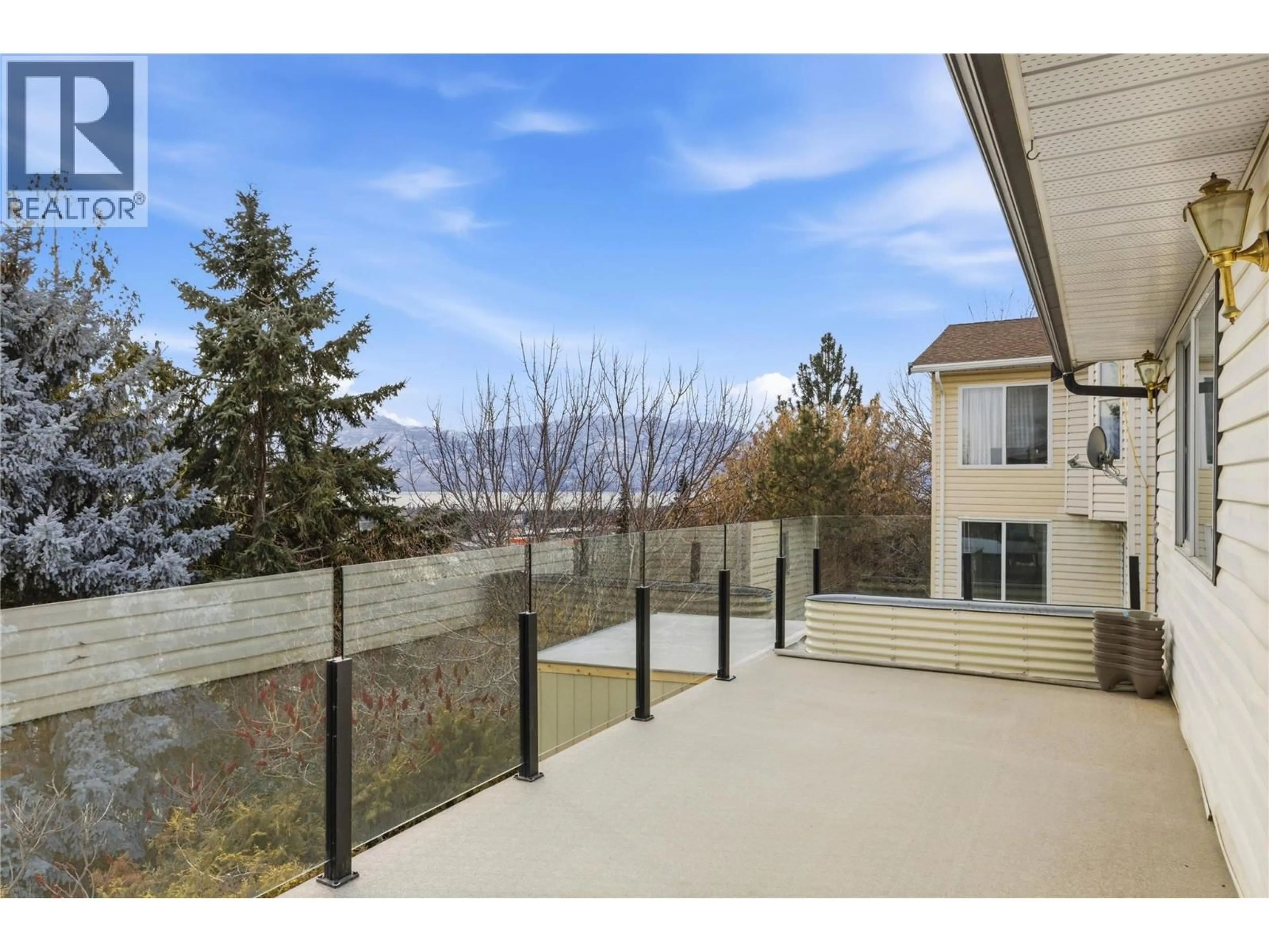 Patio, mountain view for 3109 ENSIGN WAY, Kelowna British Columbia V4T1T6