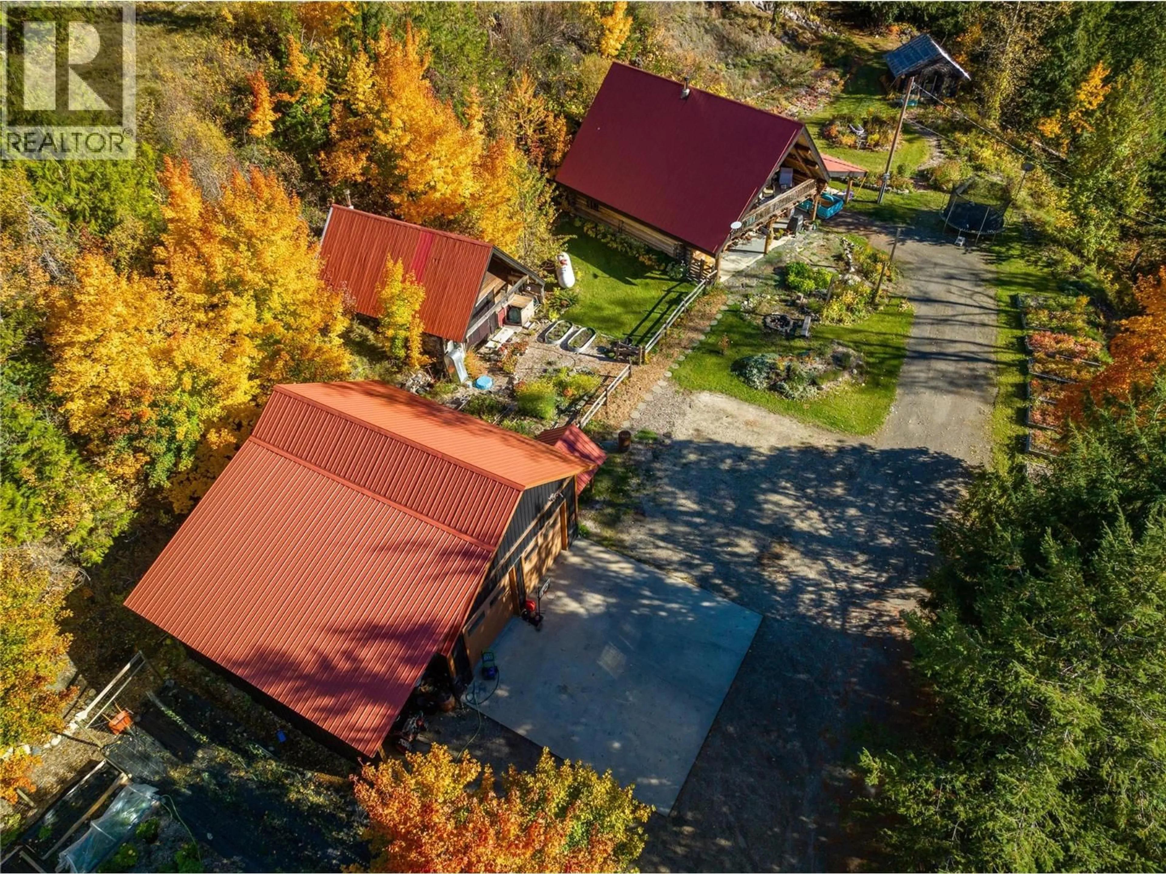 A pic from outside/outdoor area/front of a property/back of a property/a pic from drone, unknown for 122 SILVER STREET, Sandon British Columbia V0G1S0