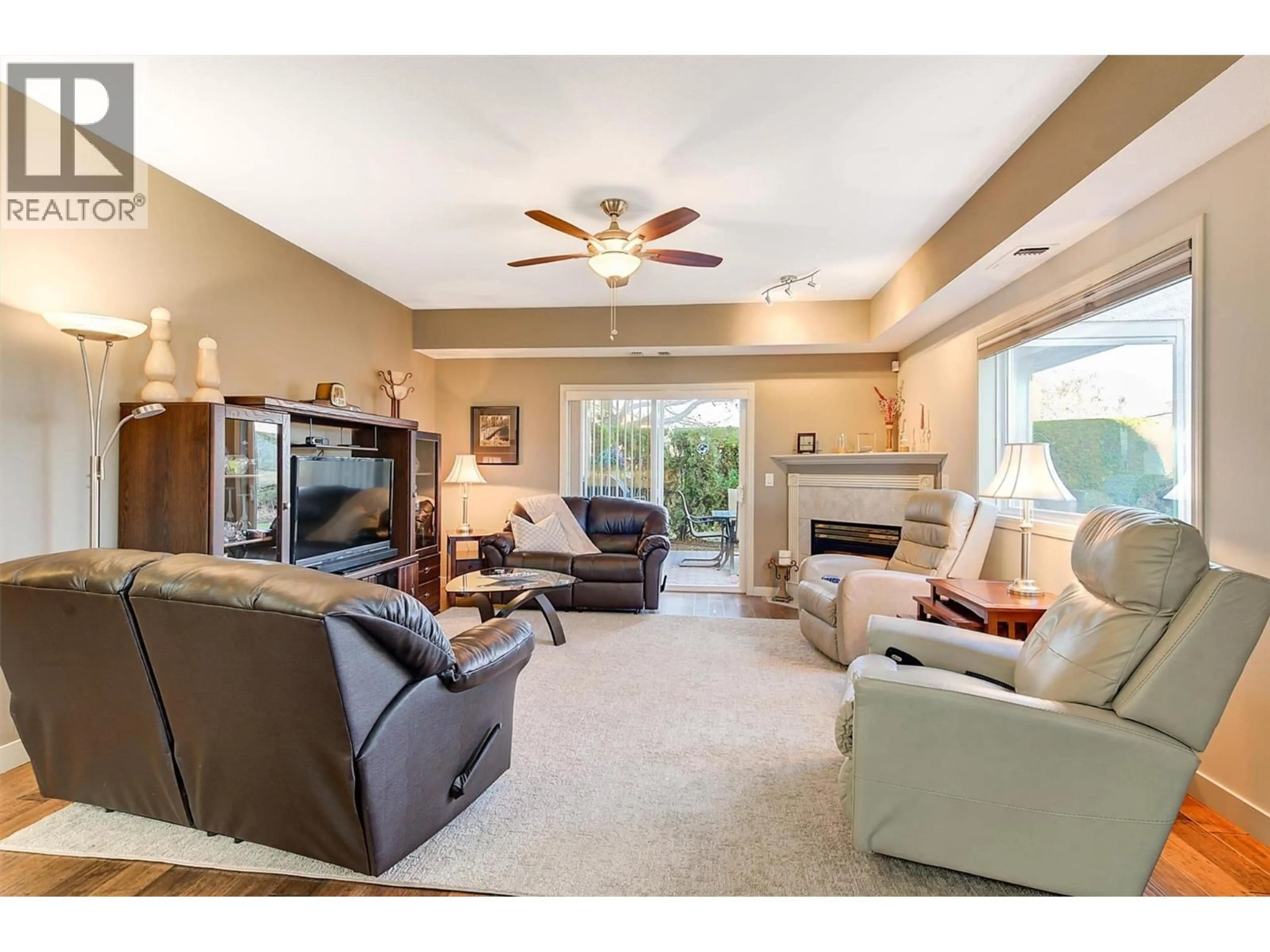 Living room with furniture, unknown for 102 - 2300 BENVOULIN ROAD, Kelowna British Columbia V1W2C6