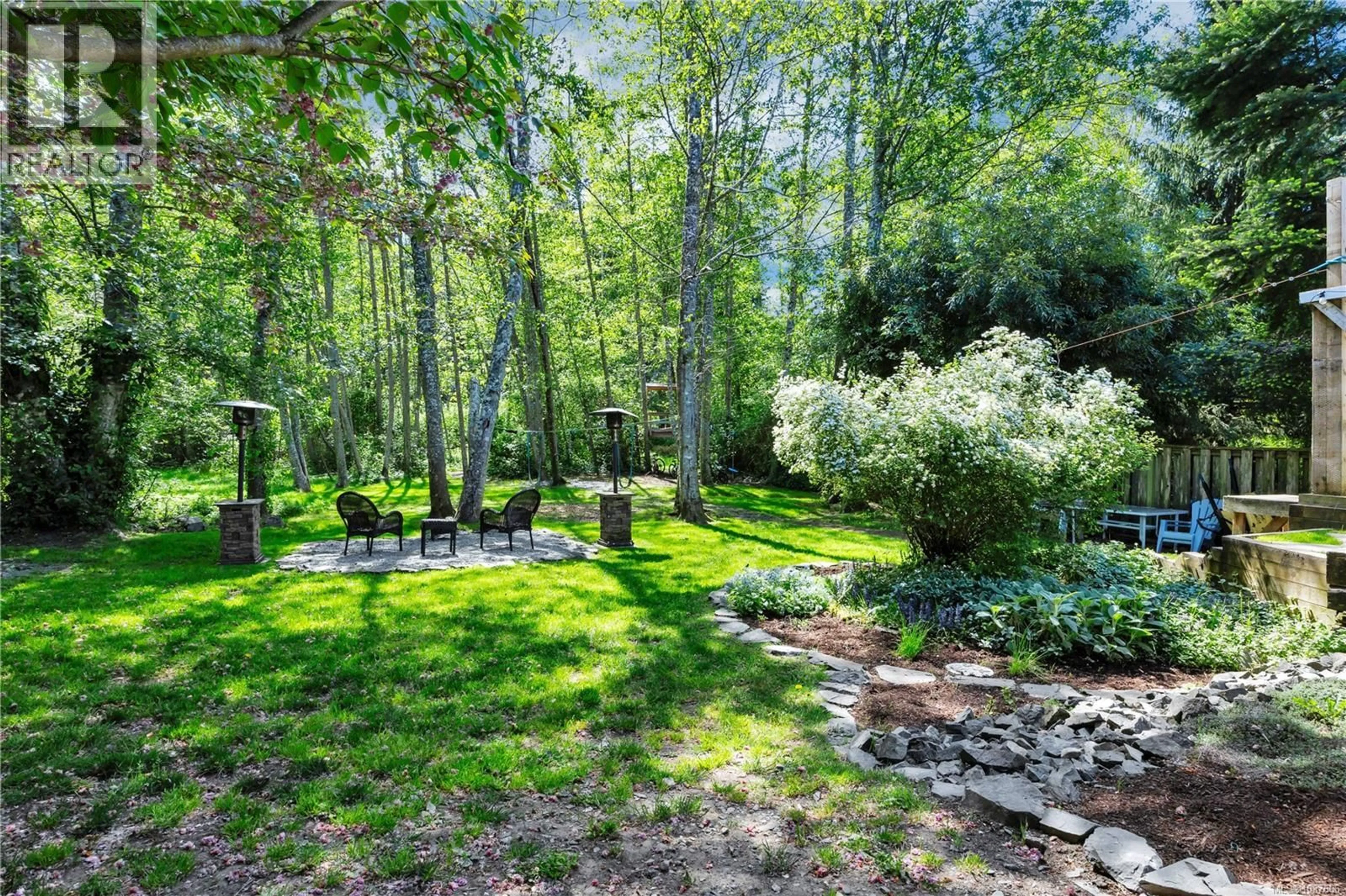 Patio, forest/trees view for 3424 HAMMOND BAY ROAD, Nanaimo British Columbia V9T1E6