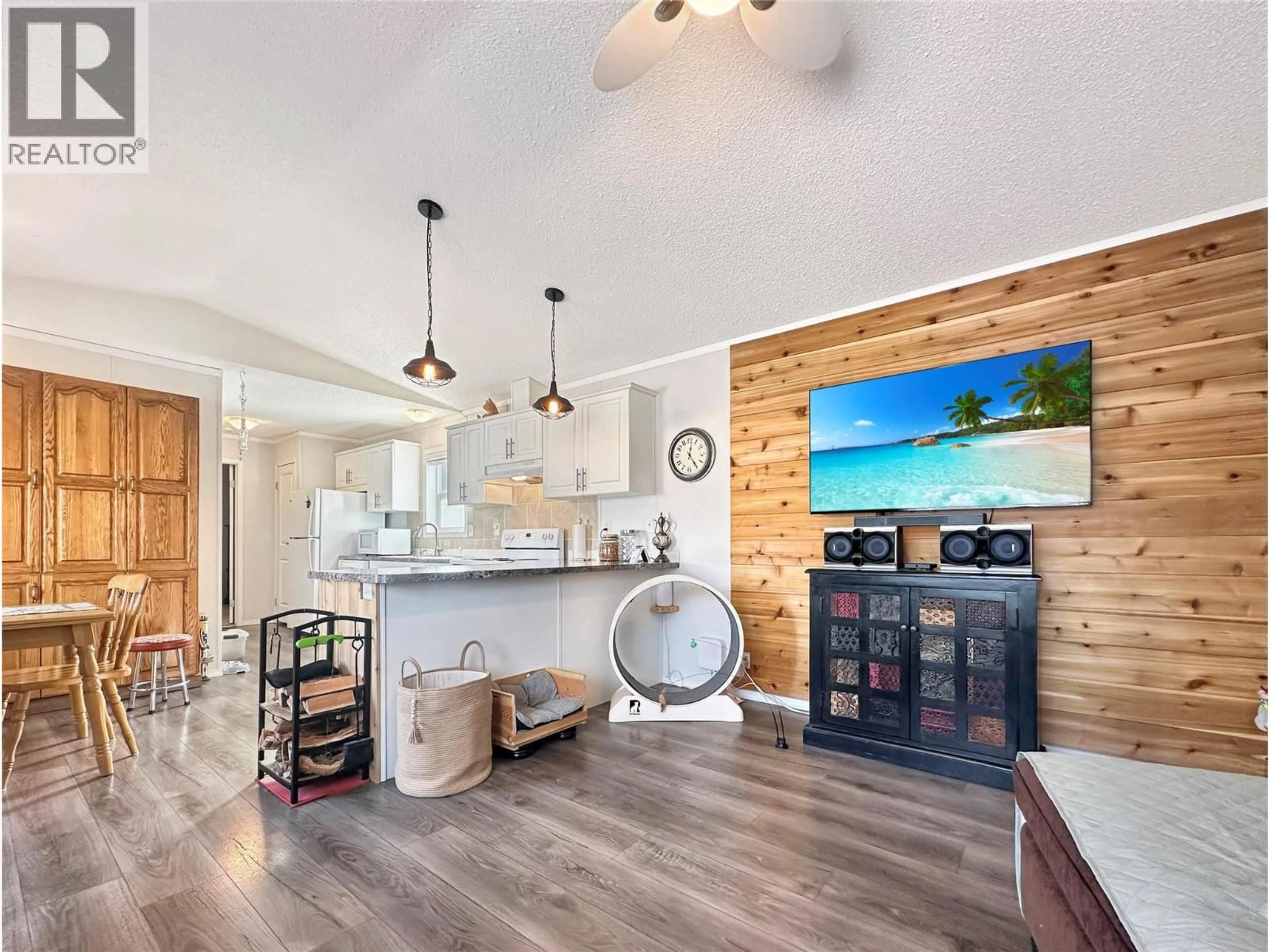 Open concept kitchen, unknown for 24 - 263 HIGHWAY 3 OTHER, Princeton British Columbia V0X1W0