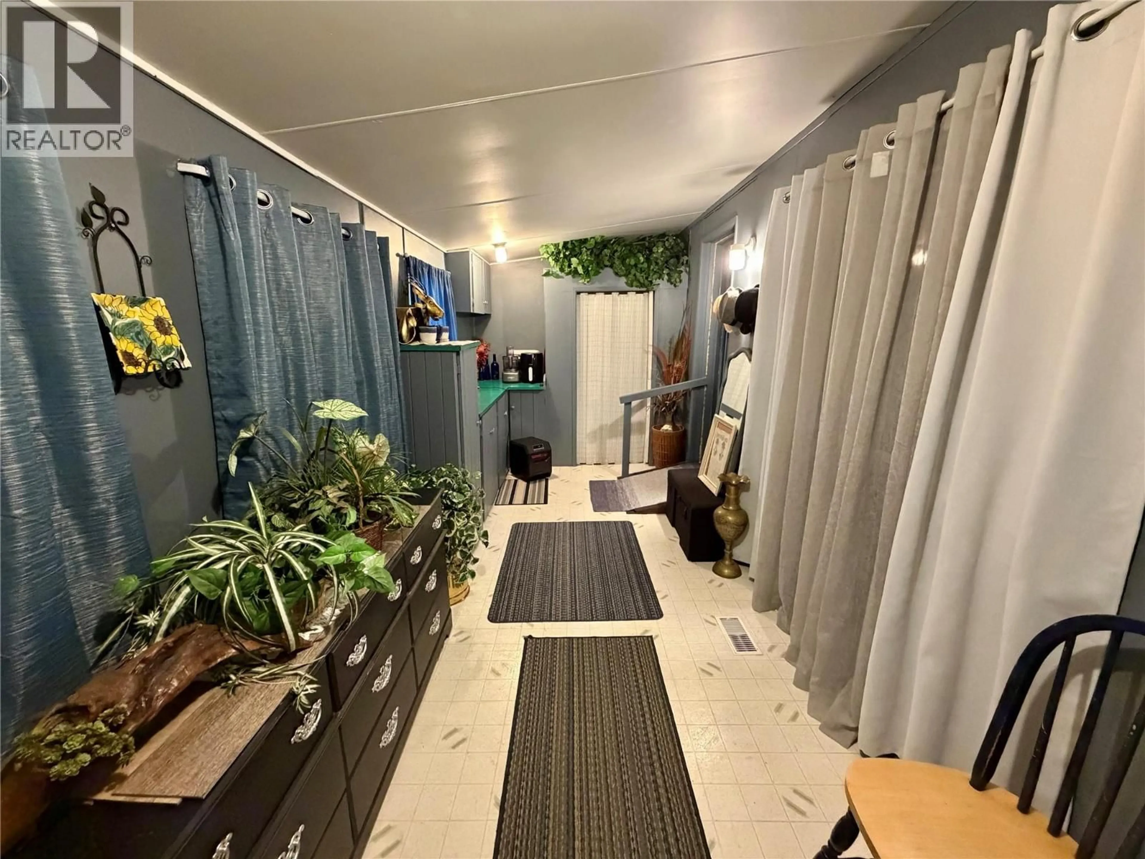 A pic of a room for 17 - 469 MAIN STREET, Sicamous British Columbia V0E2V0