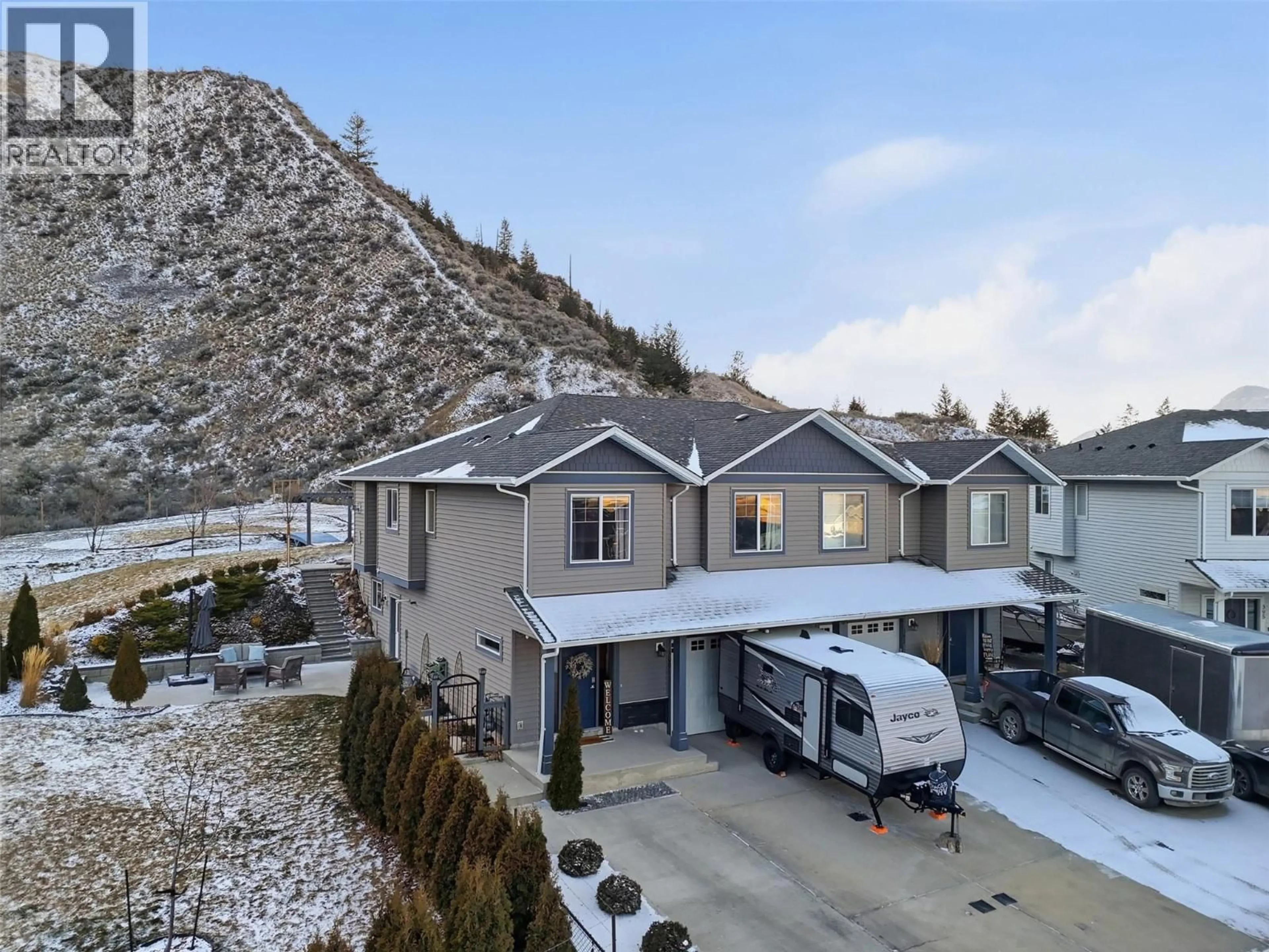 A pic from outside/outdoor area/front of a property/back of a property/a pic from drone, mountain view for 399 WING PLACE, Kamloops British Columbia V2C0H2