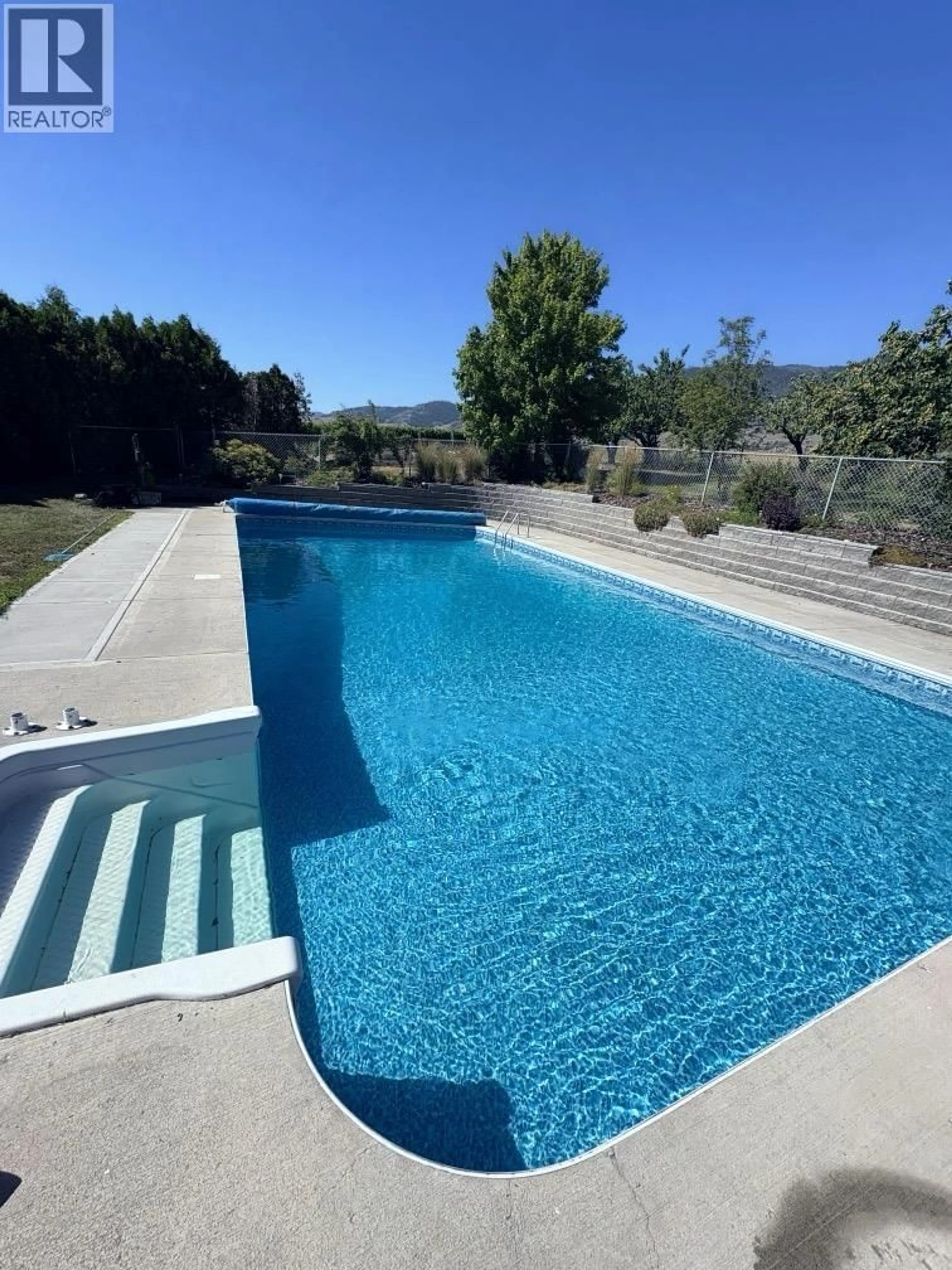 Pool for 445 ROAD 5 OTHER, Oliver British Columbia V0H1T1