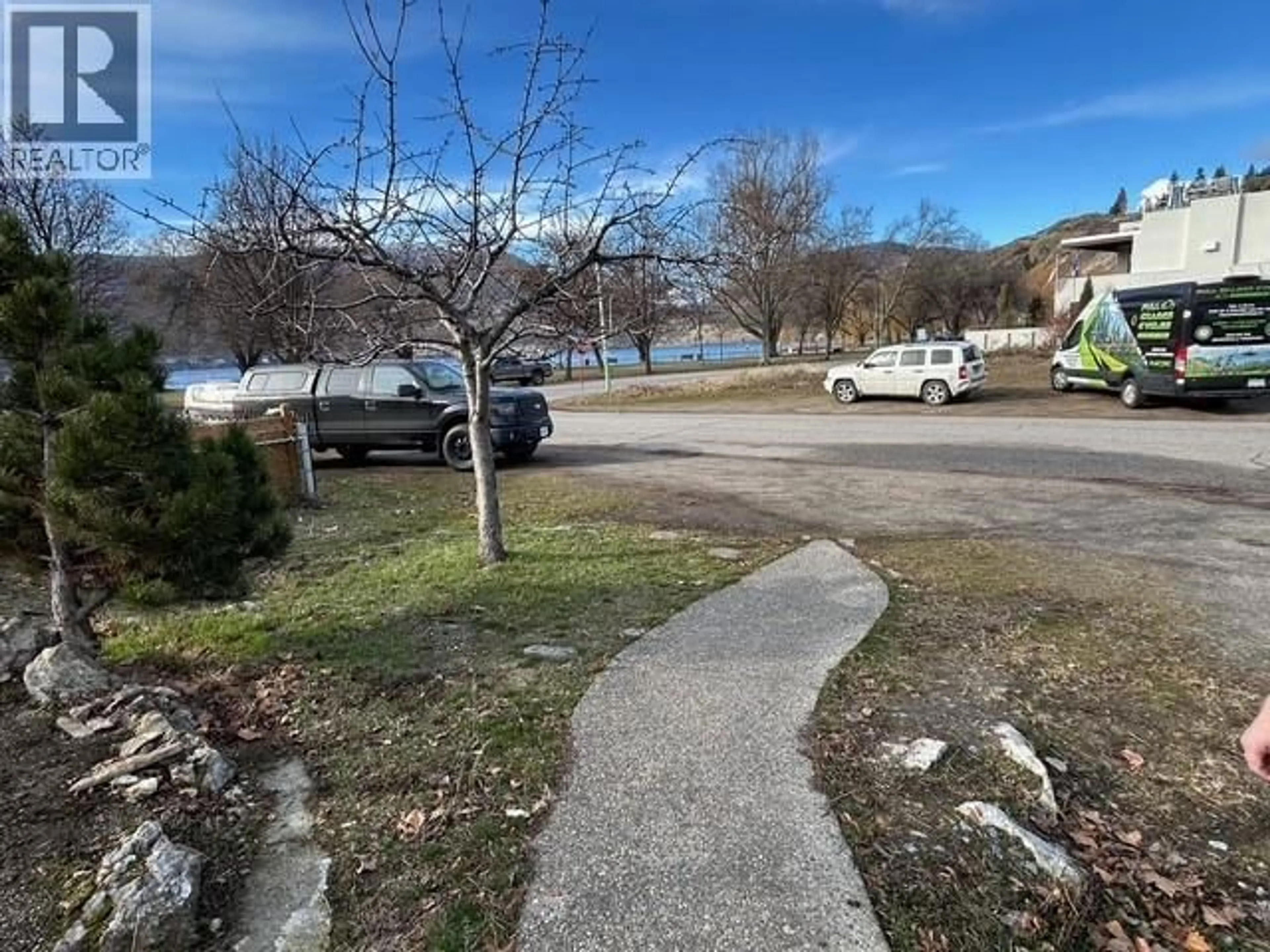 Unknown for 525 CENTRAL AVENUE, Kelowna British Columbia V1Y7L8