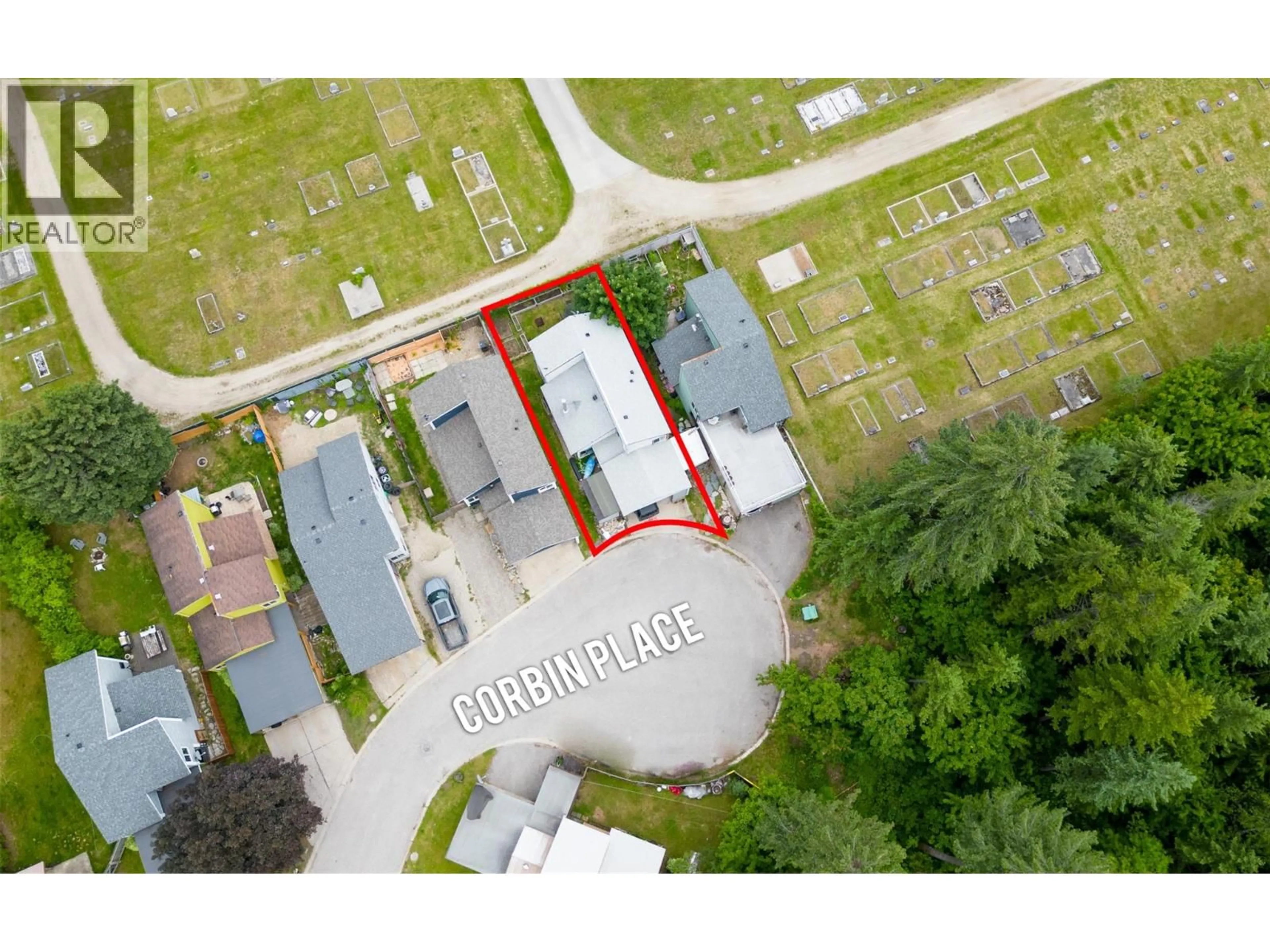 A pic from outside/outdoor area/front of a property/back of a property/a pic from drone, building for 1852 CORBIN PLACE, Revelstoke British Columbia V0E2S0