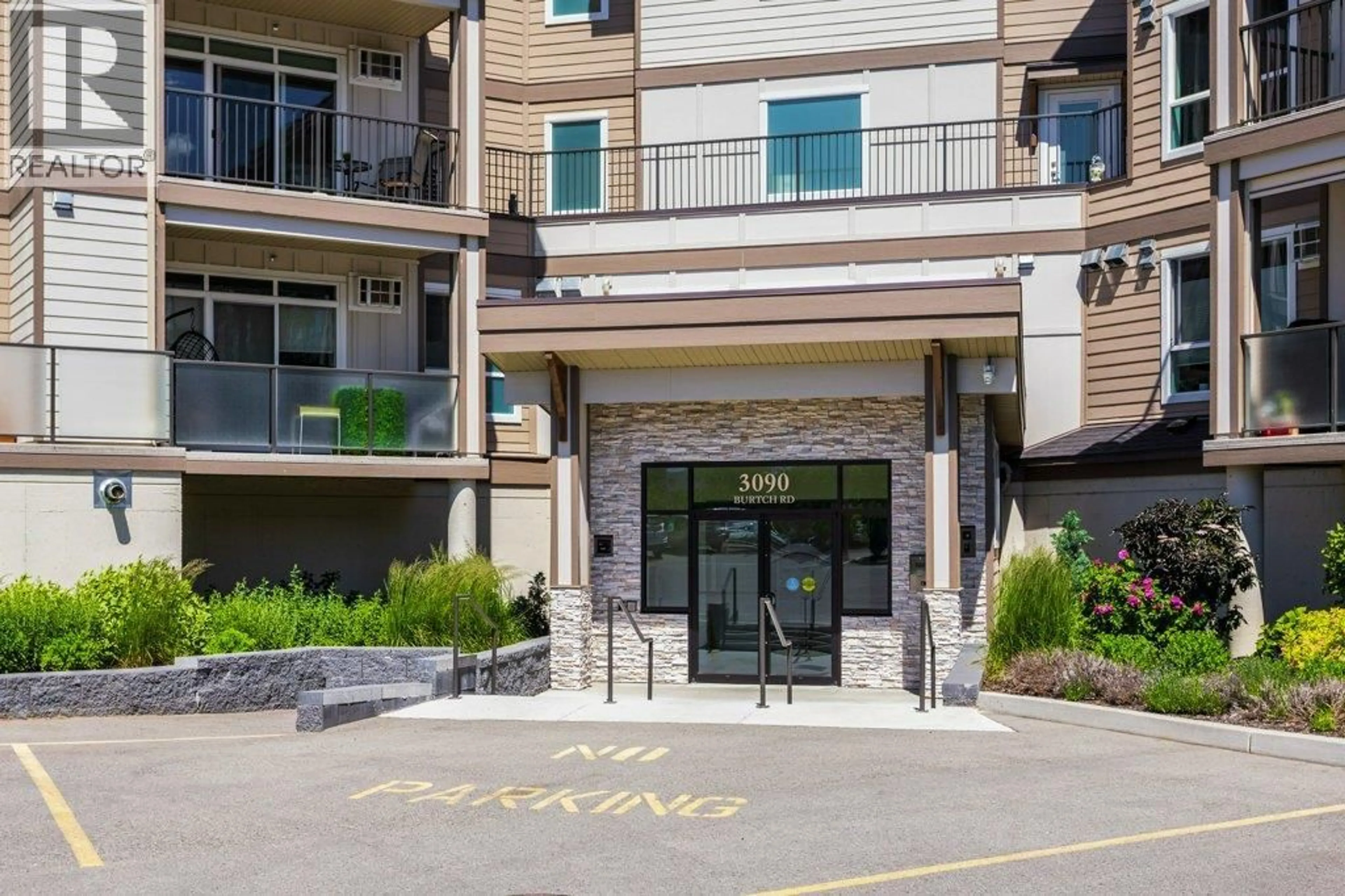 Patio, unknown for 104 - 3090 BURTCH ROAD, Kelowna British Columbia V1W5G9