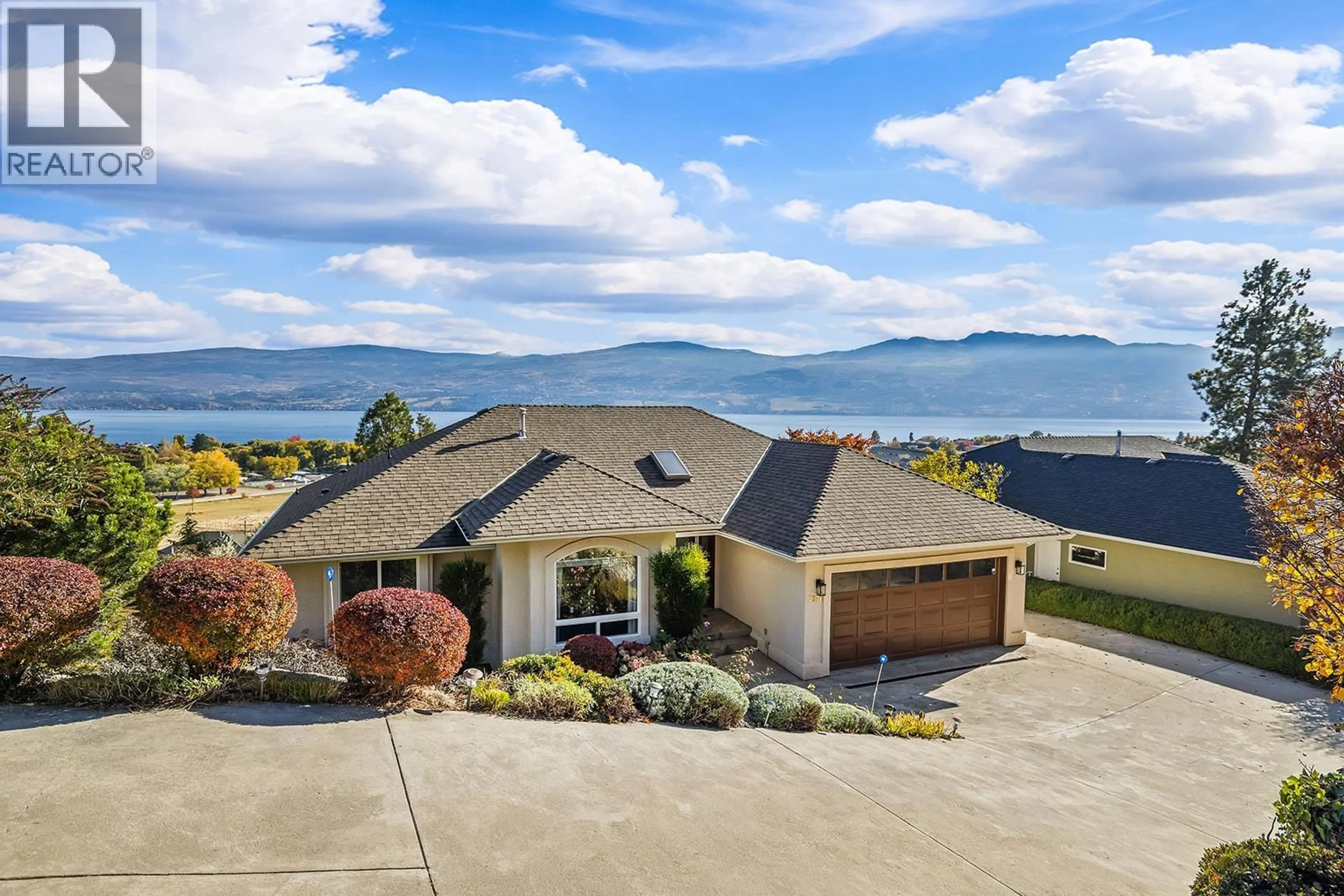 A pic from outside/outdoor area/front of a property/back of a property/a pic from drone, water/lake/river/ocean view for 3576 APPLE WAY BOULEVARD, West Kelowna British Columbia V4T1Y7