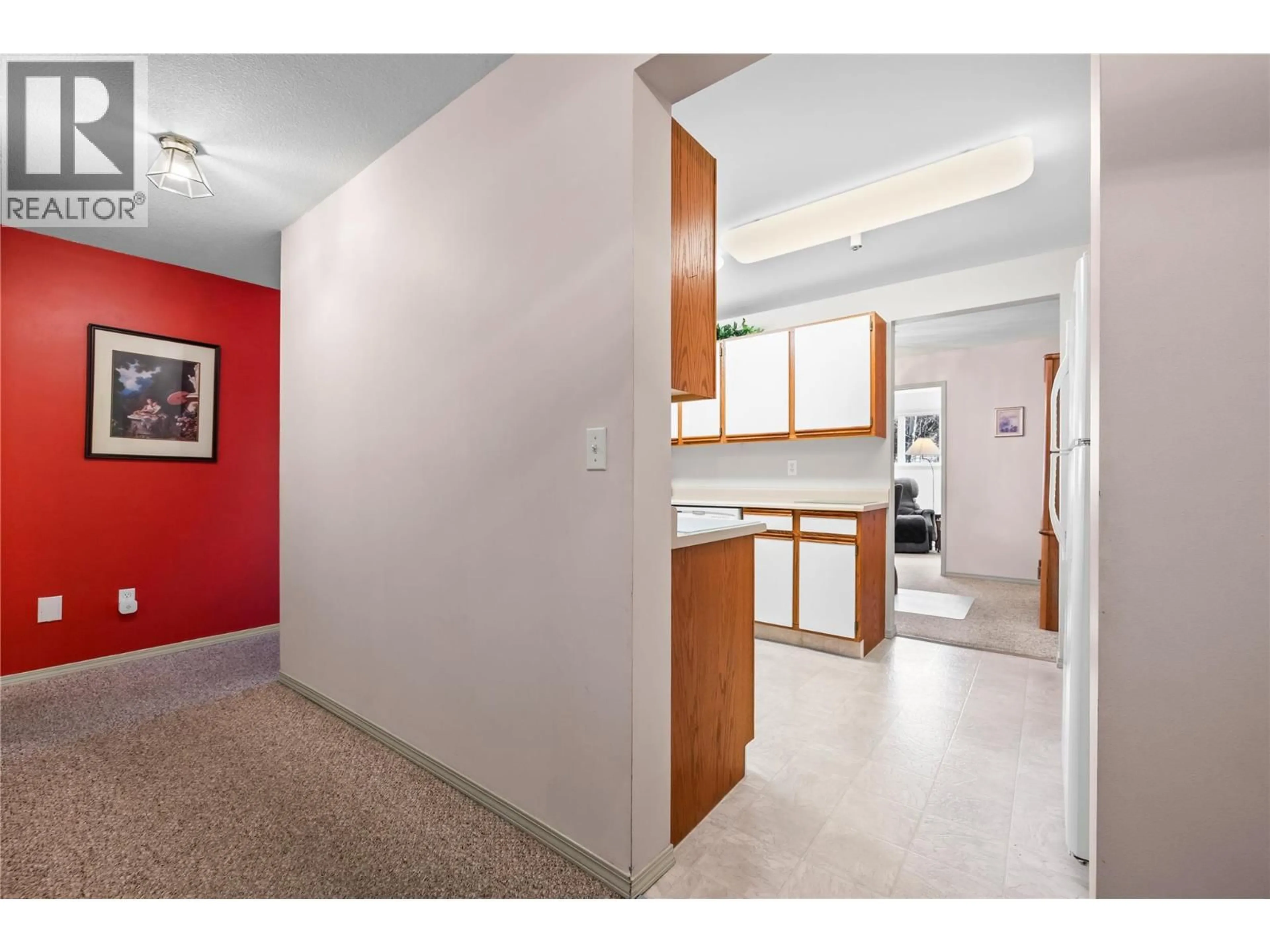 Unknown for 37 - 1045 SUTHERLAND AVENUE, Kelowna British Columbia V1Y5Y1