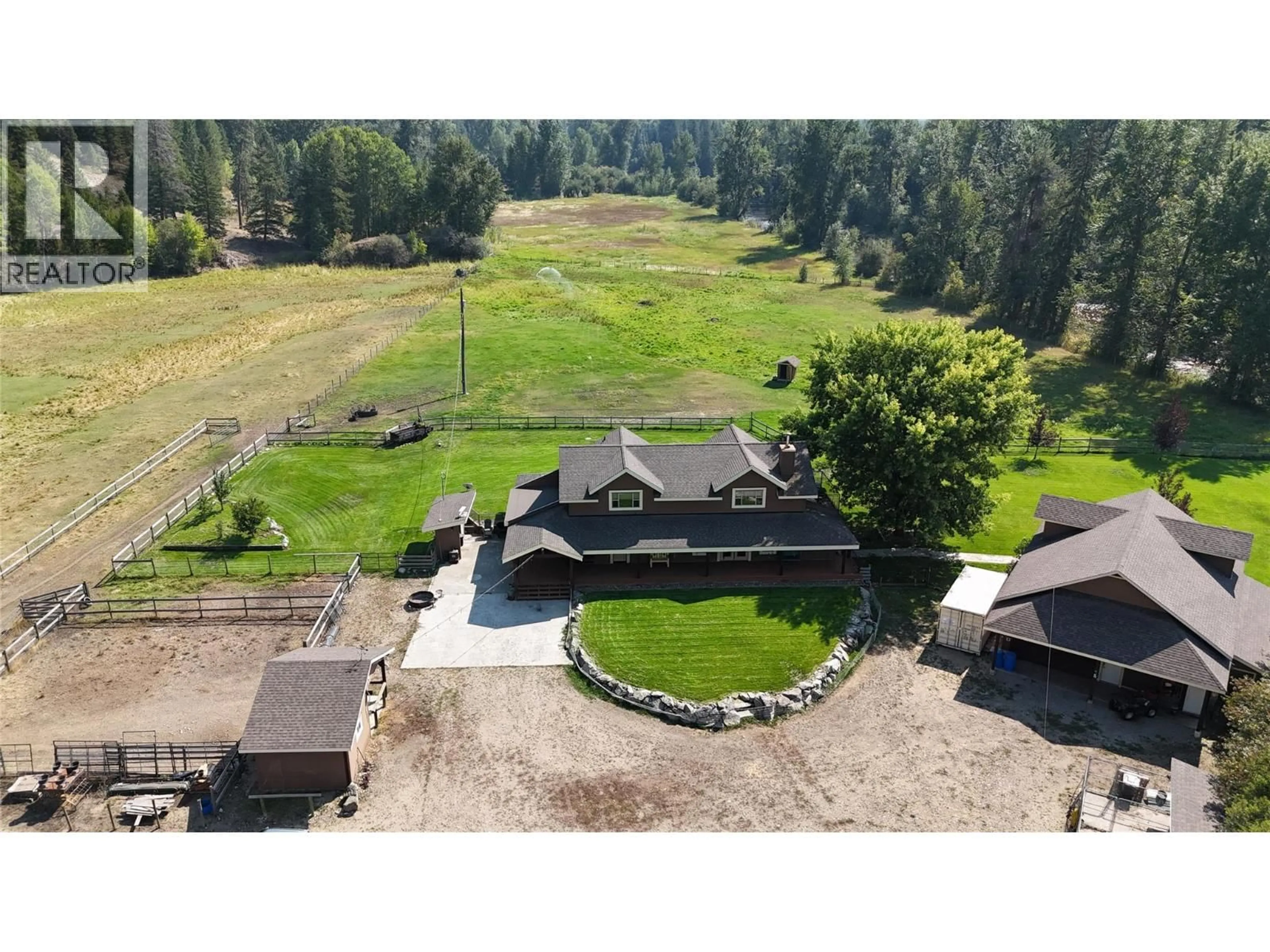 A pic from outside/outdoor area/front of a property/back of a property/a pic from drone, mountain view for 3850 BLYTHE-RHONE ROAD, Westbridge British Columbia V0H1Y0