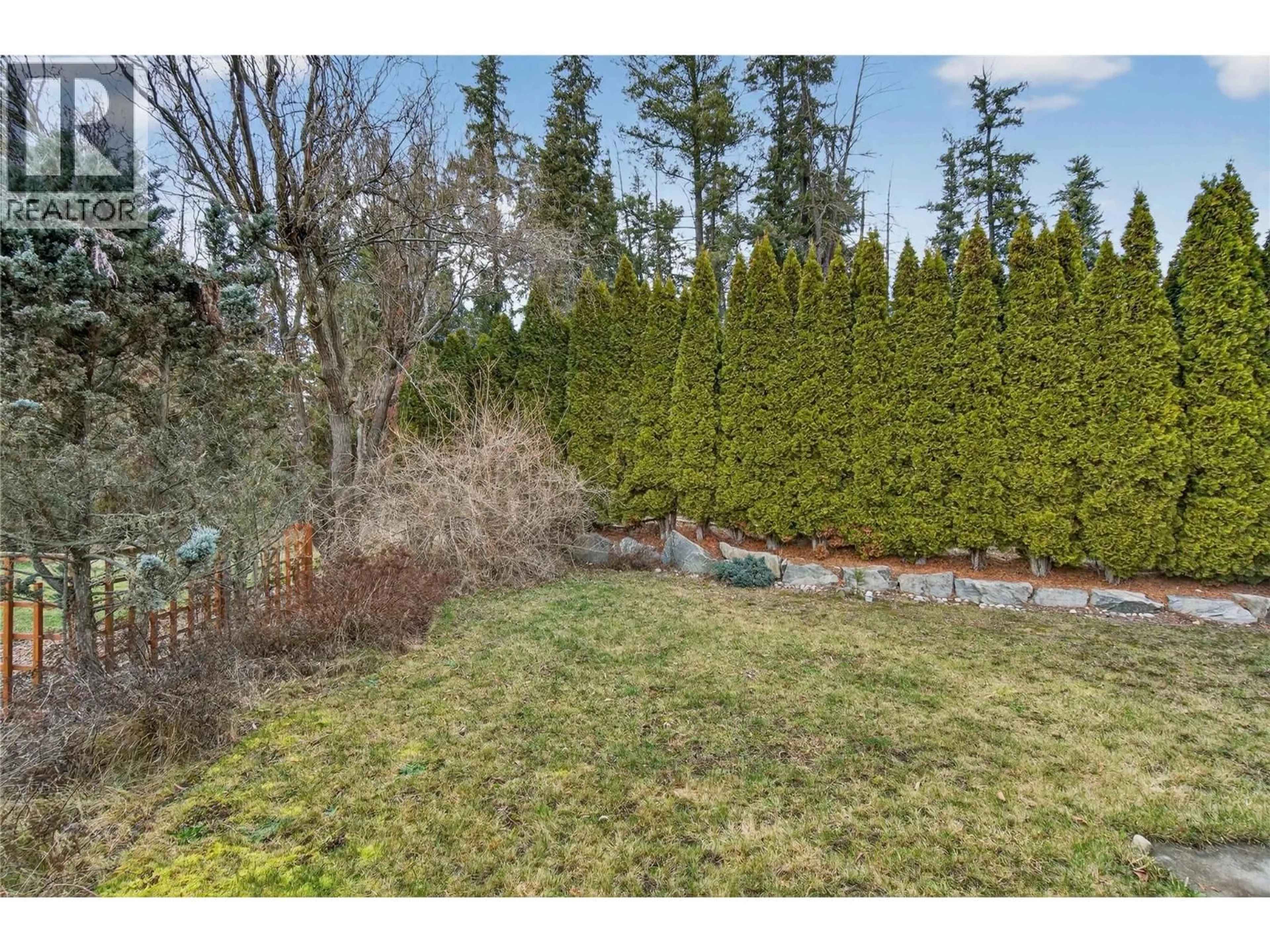 Patio, forest/trees view for 36 - 1581 20 STREET NORTHEAST, Salmon Arm British Columbia V1E0A7