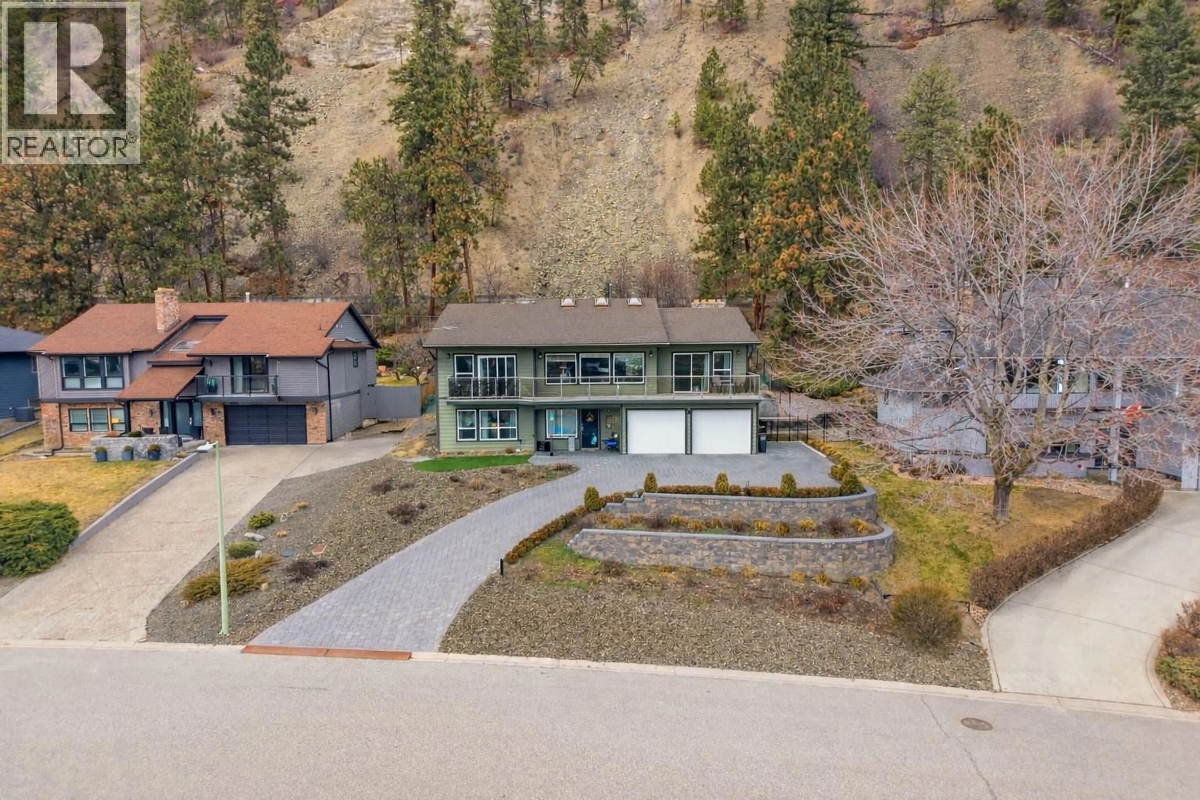 A pic from outside/outdoor area/front of a property/back of a property/a pic from drone, unknown for 2218 OMINECA PLACE, Kelowna British Columbia V1V1H7