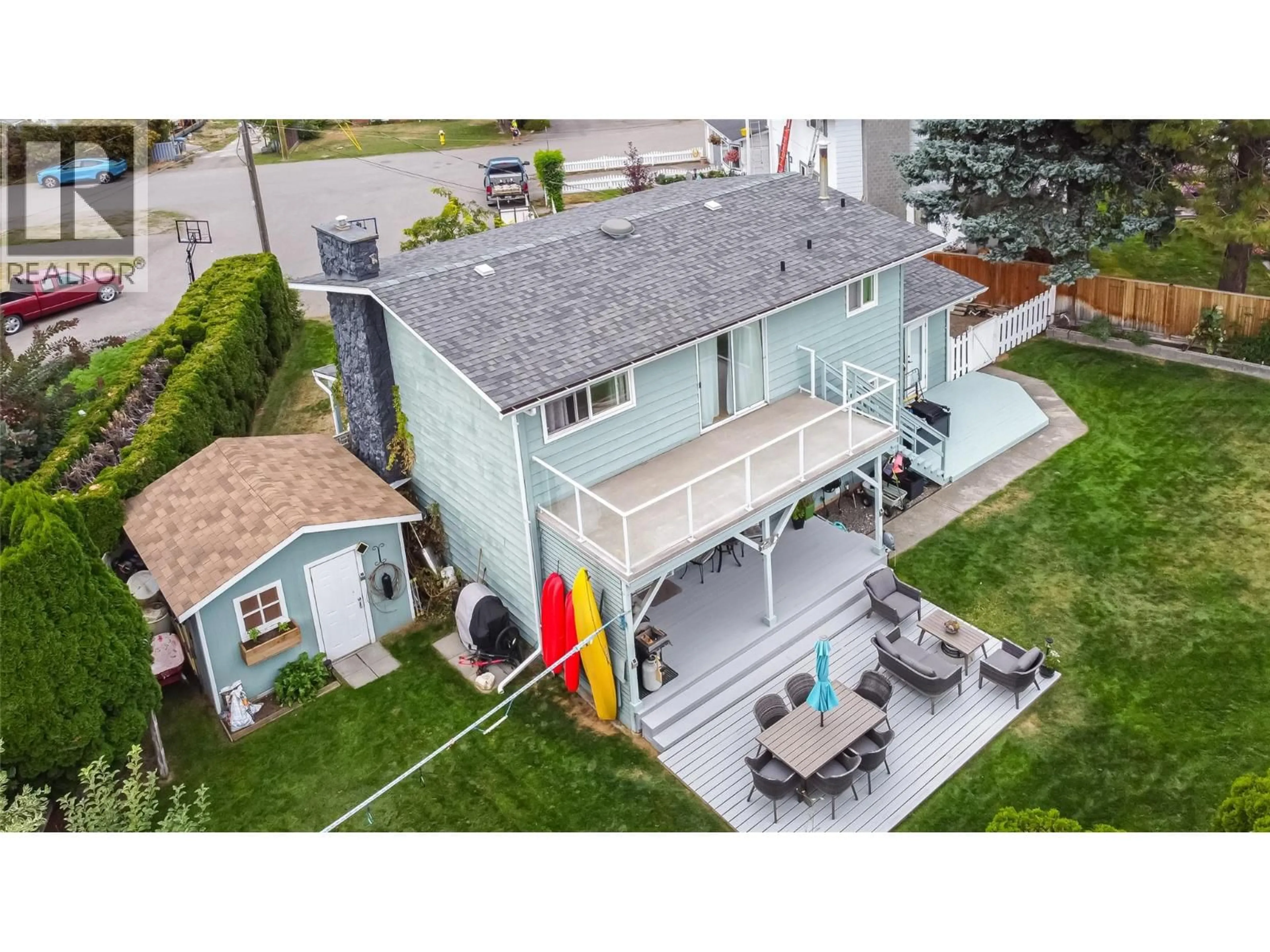 A pic from outside/outdoor area/front of a property/back of a property/a pic from drone, street for 2586 BIG NICKEL PLACE, Kamloops British Columbia V2C5R4