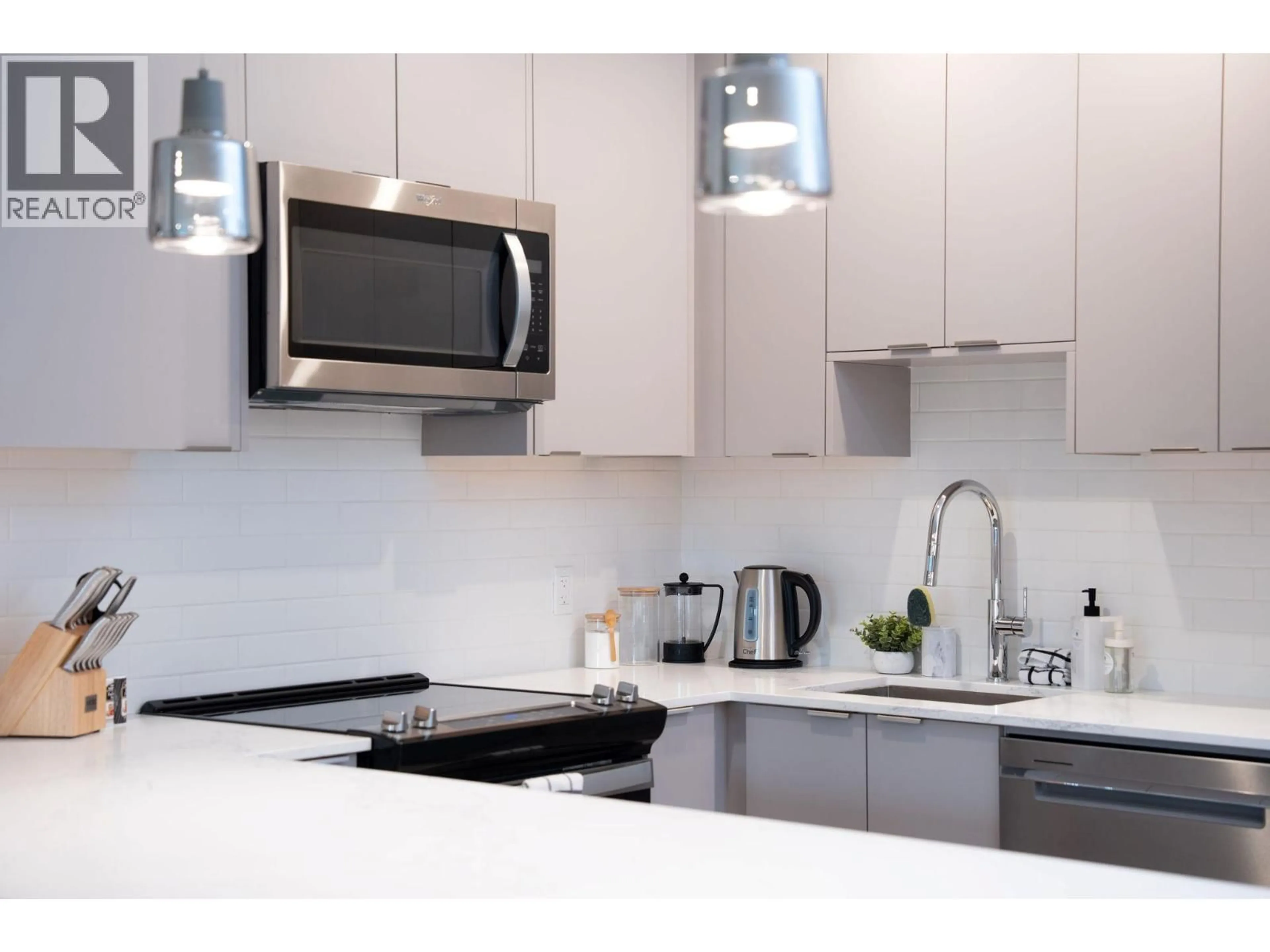 Unknown for 4201 - 1701 COURSIER AVENUE, Revelstoke British Columbia V0E2S3