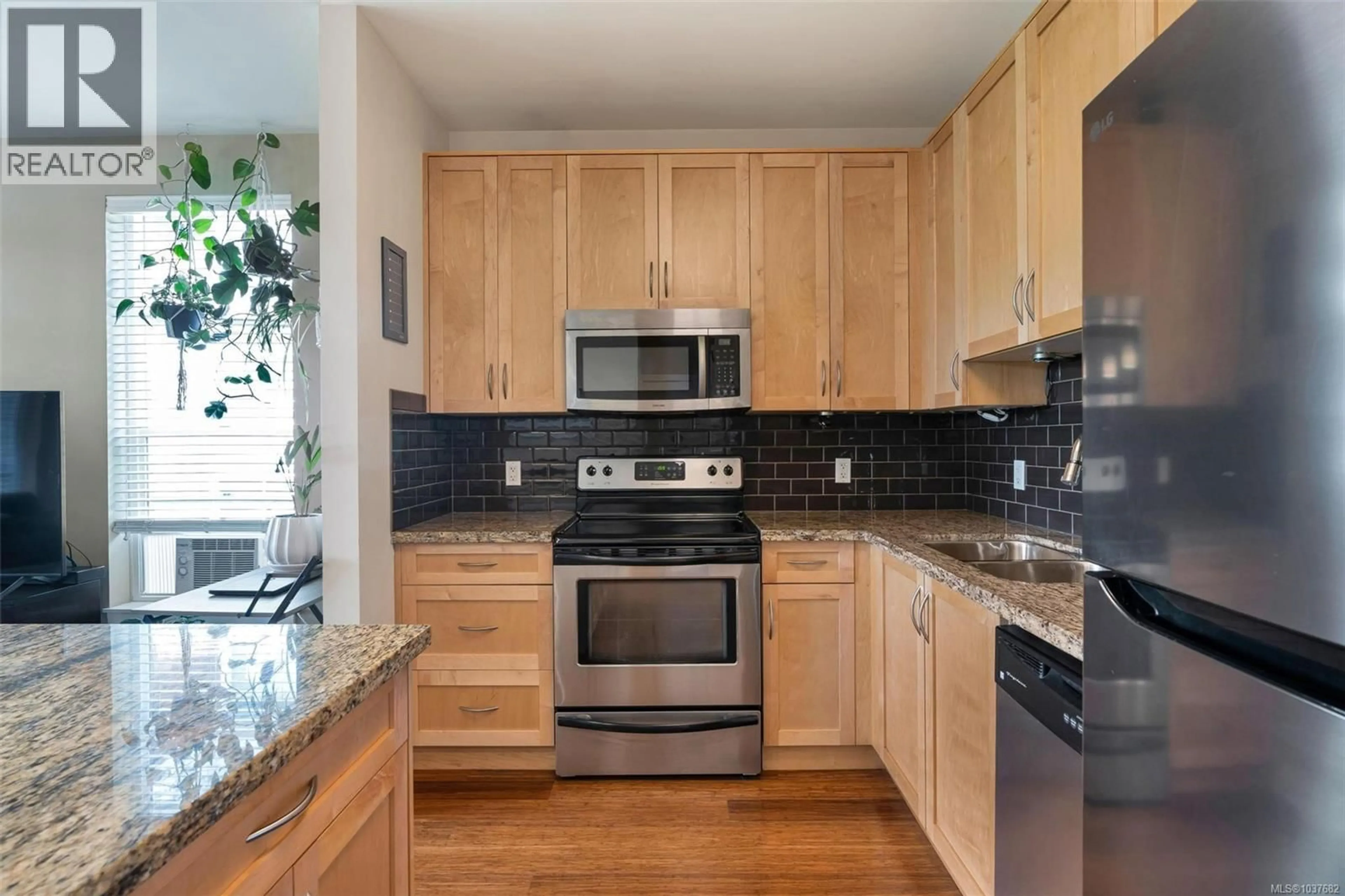 Standard kitchen, unknown for 302 - 608 FAIRWAY AVENUE, Langford British Columbia V9B2R5