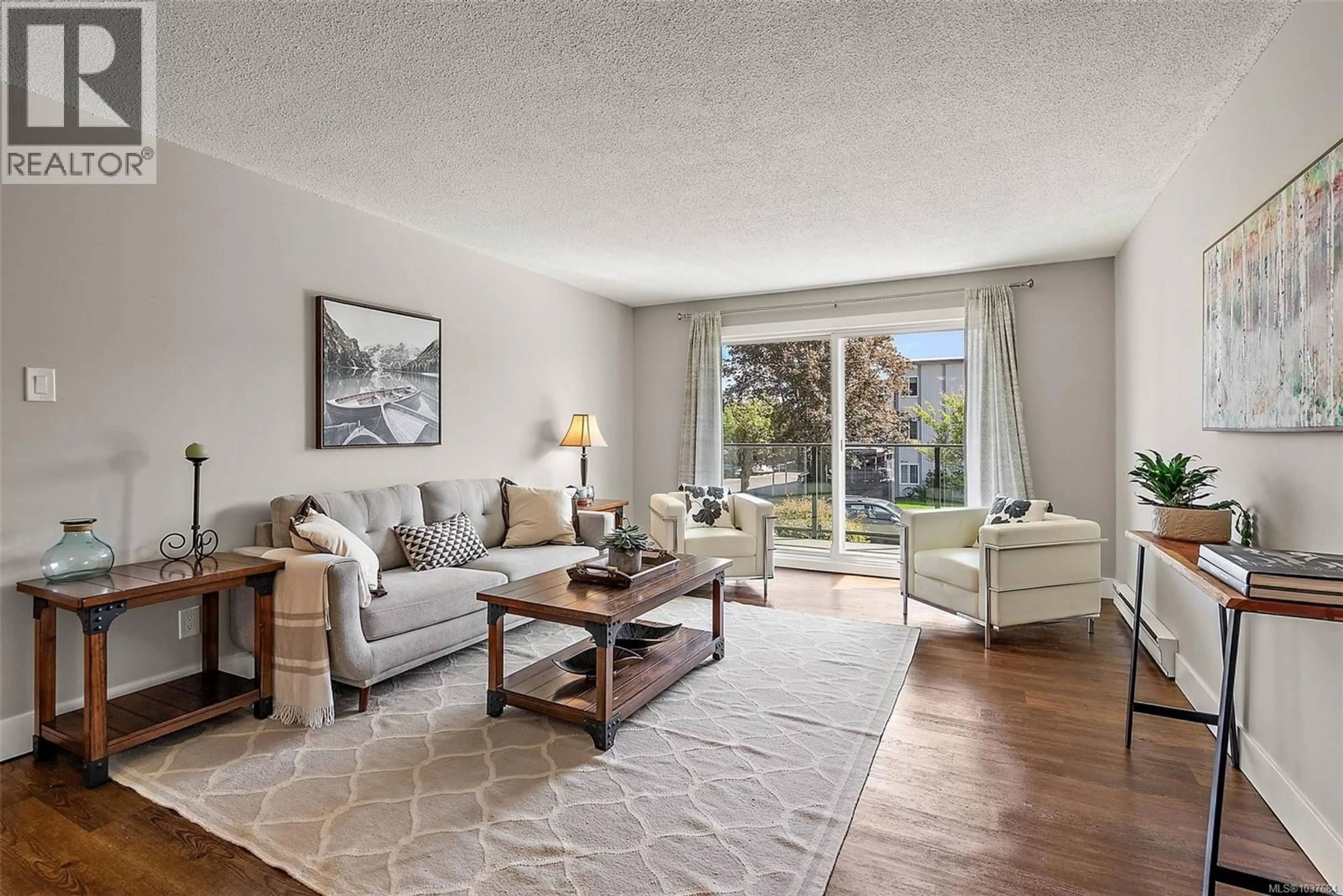 Living room with furniture, unknown for 204 - 1024 FAIRFIELD ROAD, Victoria British Columbia V8V3A5