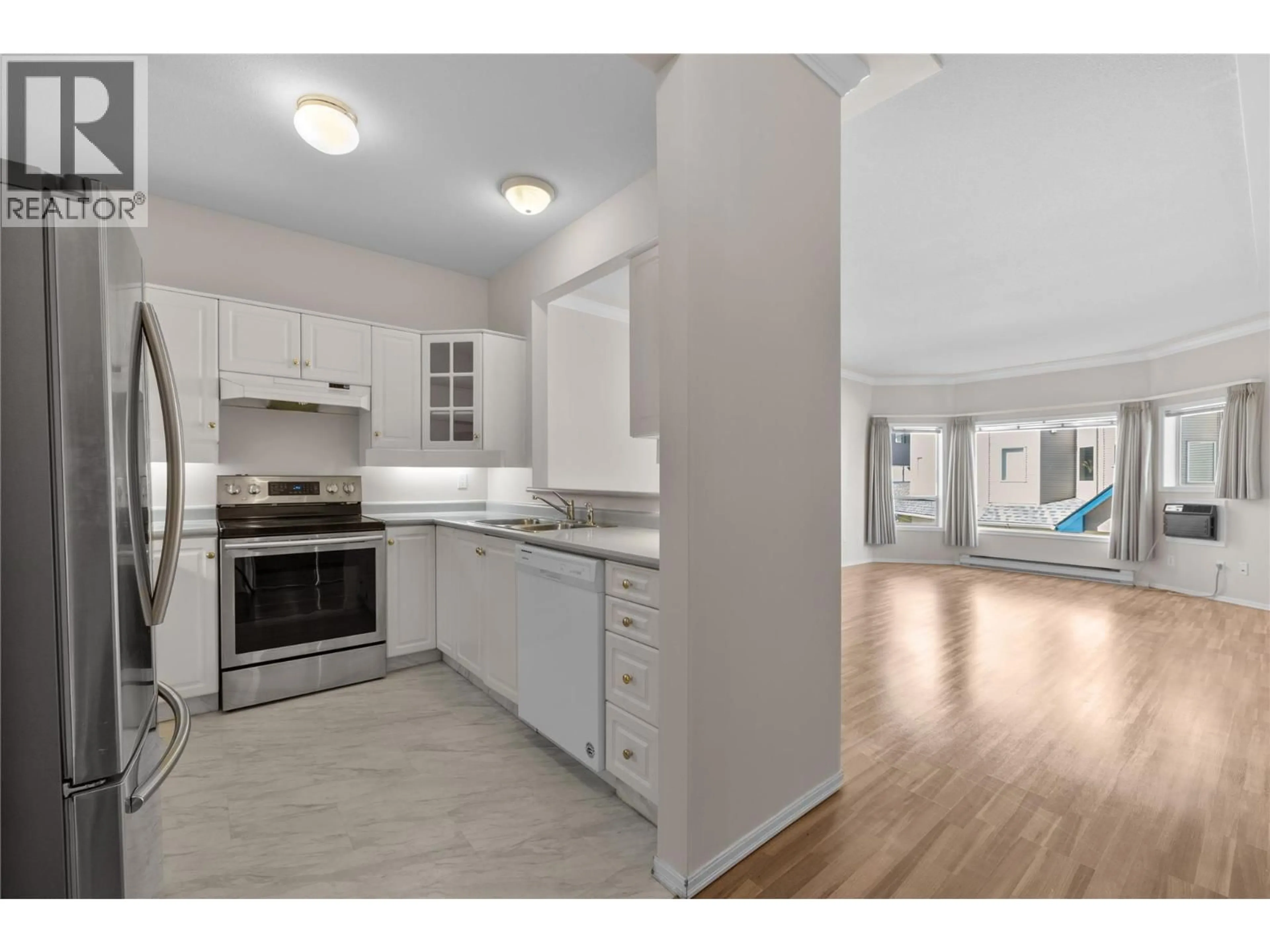 Open concept kitchen, unknown for 127 - 877 KLO ROAD, Kelowna British Columbia V1Y9R1