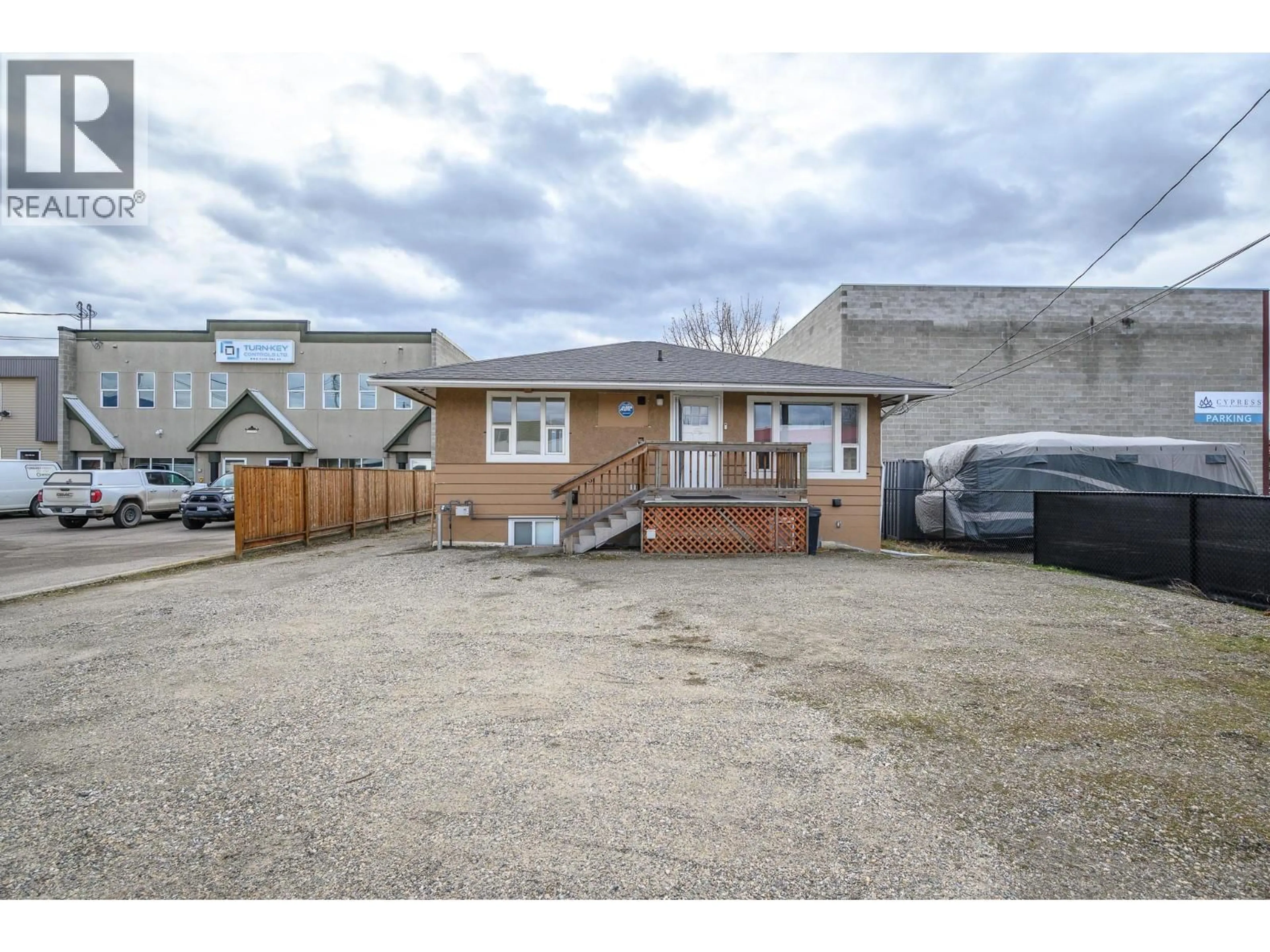 A pic from outside/outdoor area/front of a property/back of a property/a pic from drone, street for 2808 45 AVENUE, Vernon British Columbia V1T3N4