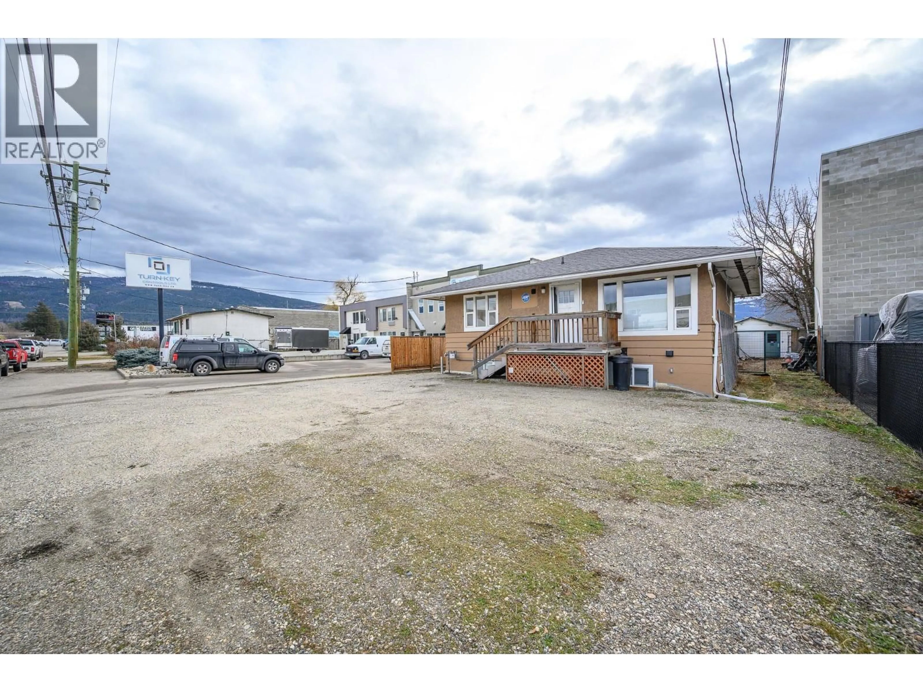 Unknown for 2808 45 AVENUE, Vernon British Columbia V1T3N4