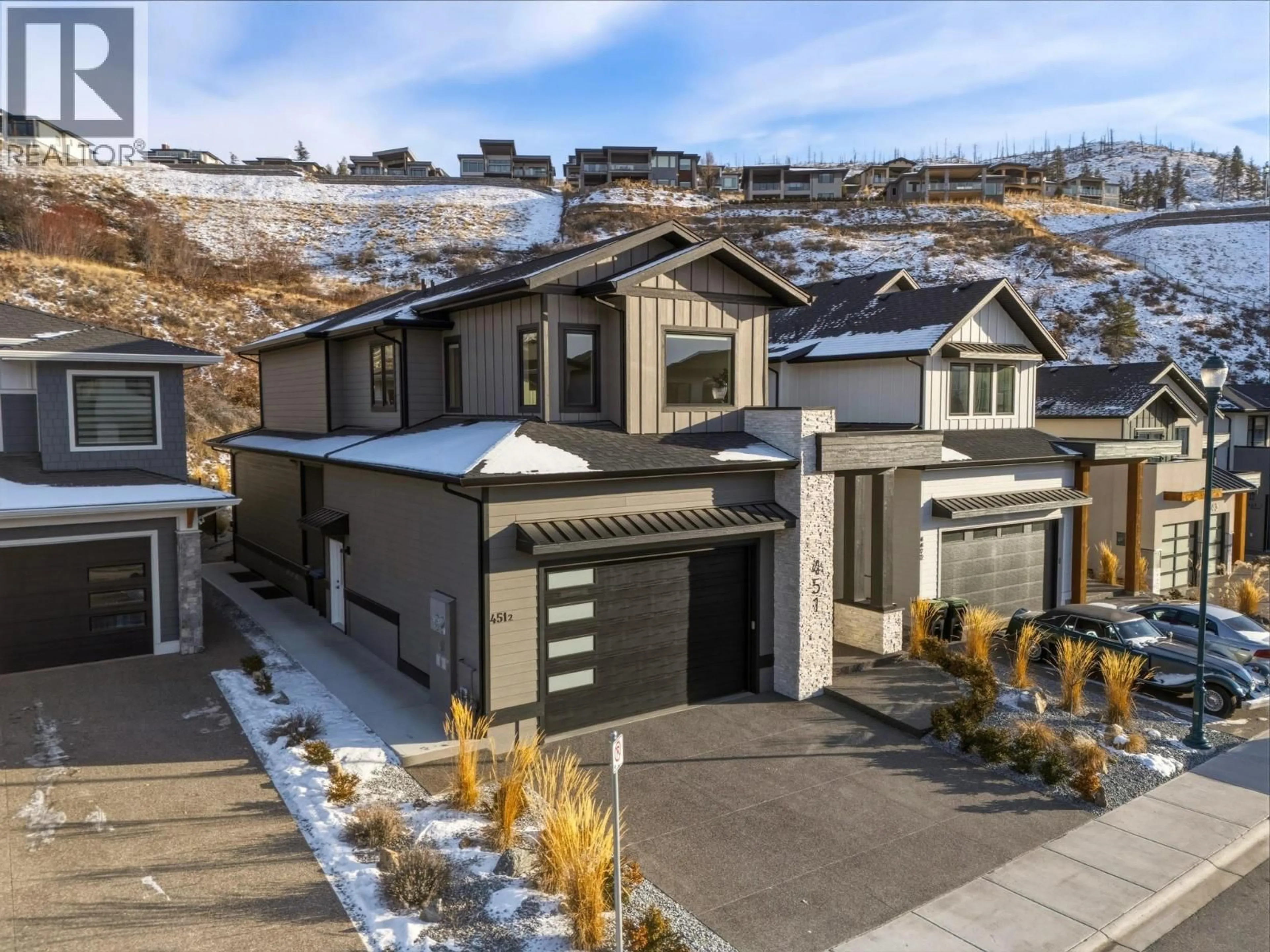 A pic from outside/outdoor area/front of a property/back of a property/a pic from drone, street for 451 VISION COURT, Kelowna British Columbia V1W0C4