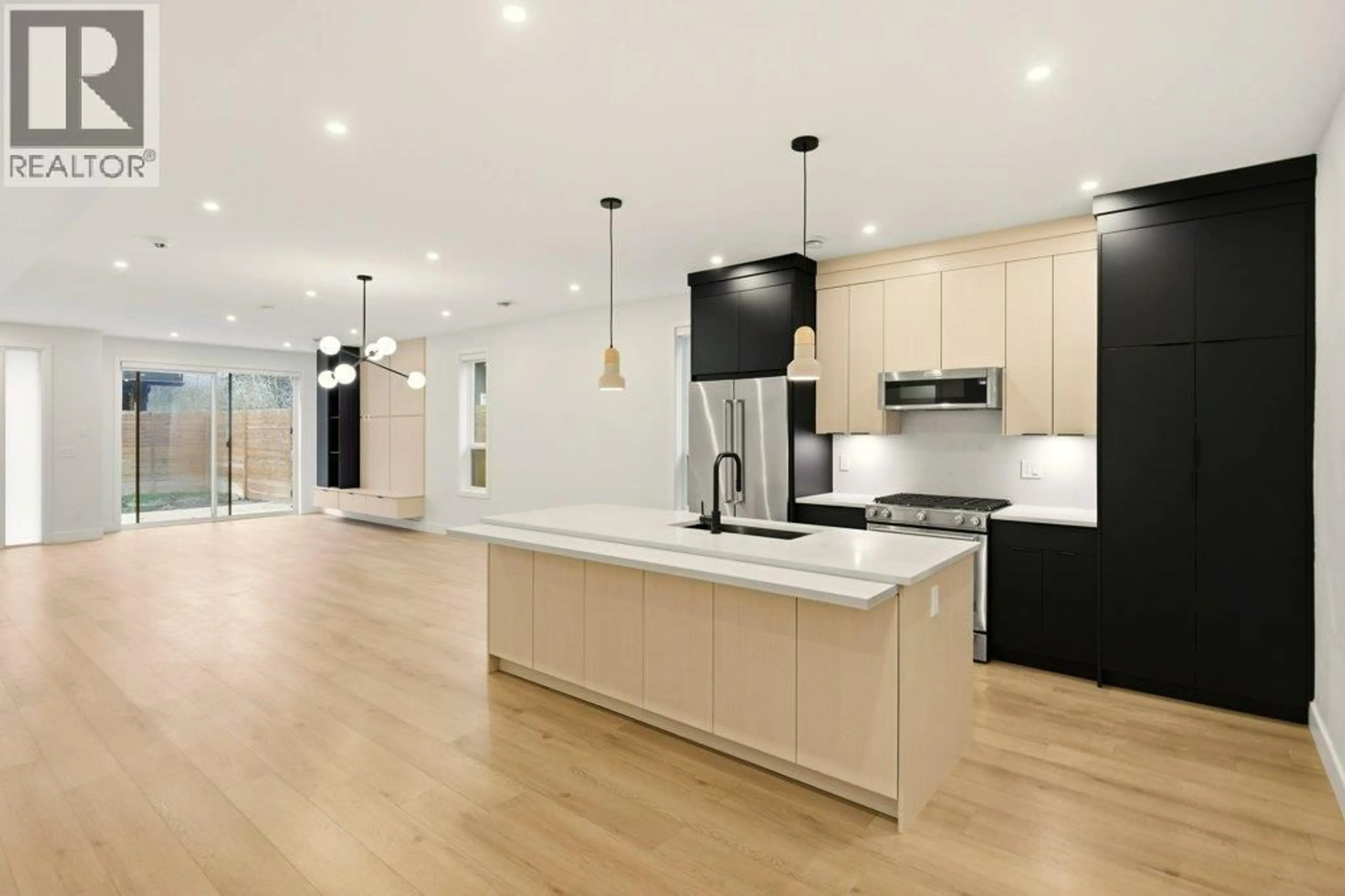 Open concept kitchen, unknown for 1857 ETHEL STREET, Kelowna British Columbia V1Y2Z3