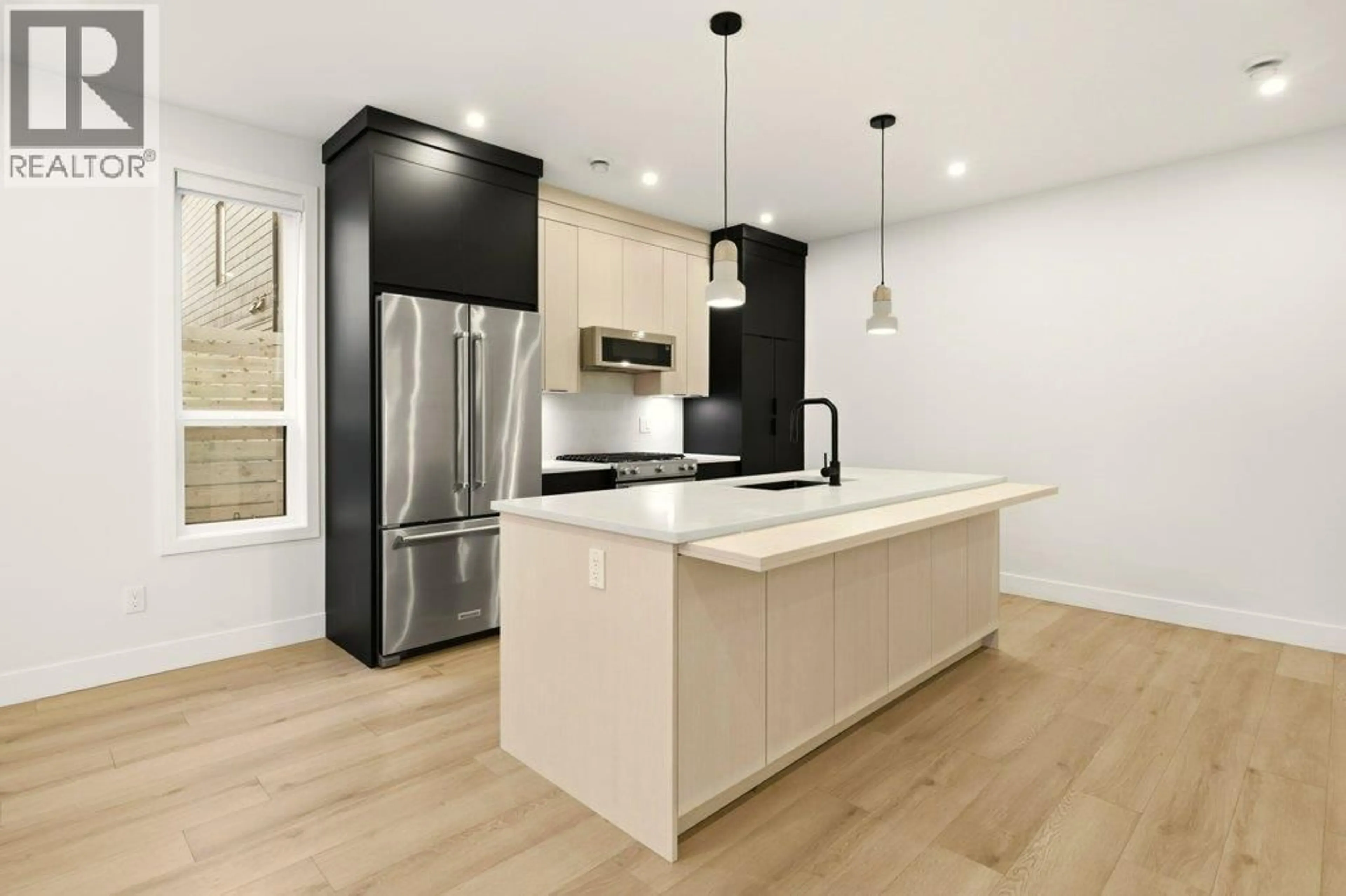 Open concept kitchen, unknown for 1857 ETHEL STREET, Kelowna British Columbia V1Y2Z3