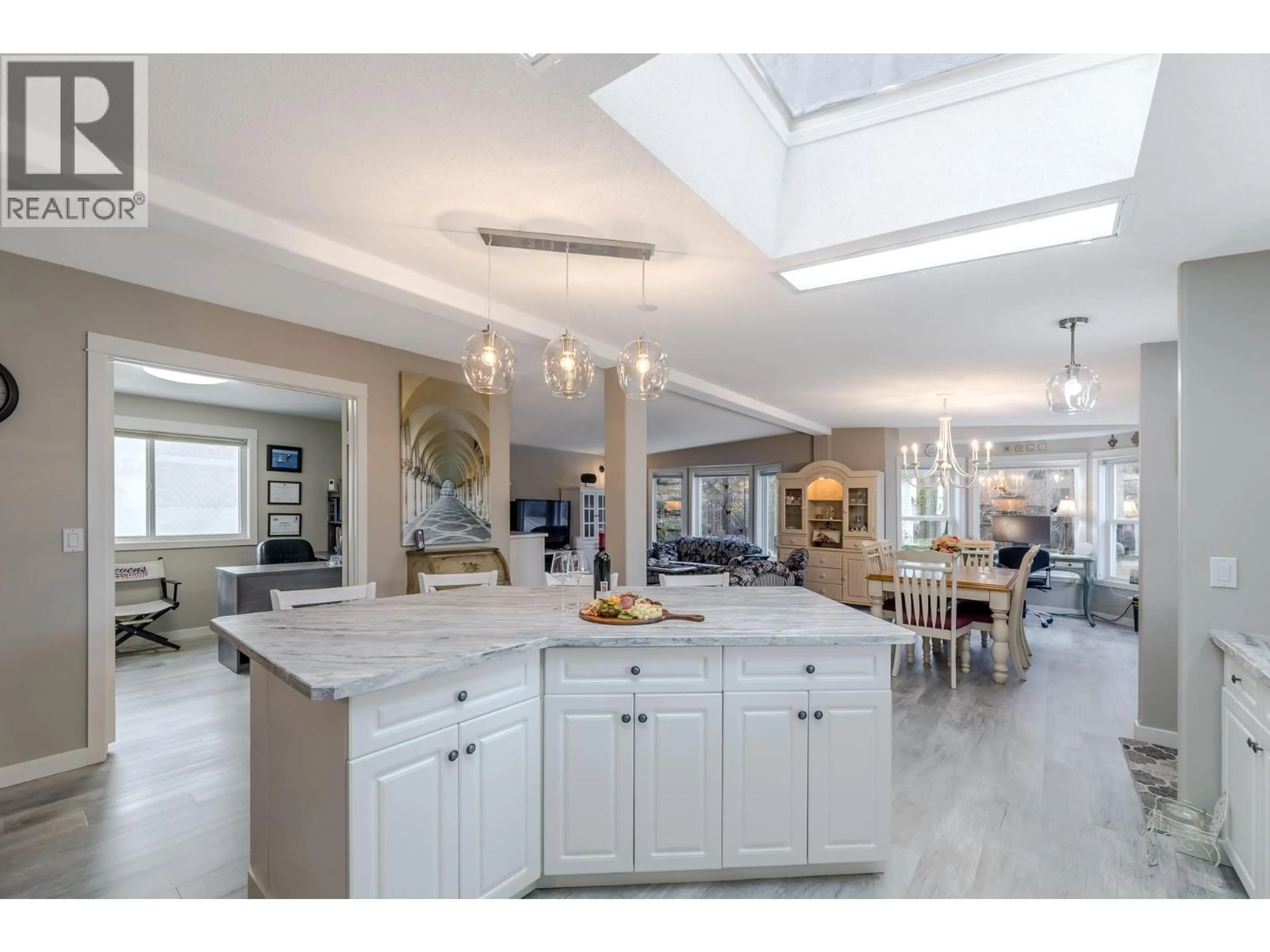 Open concept kitchen, ceramic/tile floor for 50 - 8598 HWY 97 OTHER, Oliver British Columbia V0H1T2