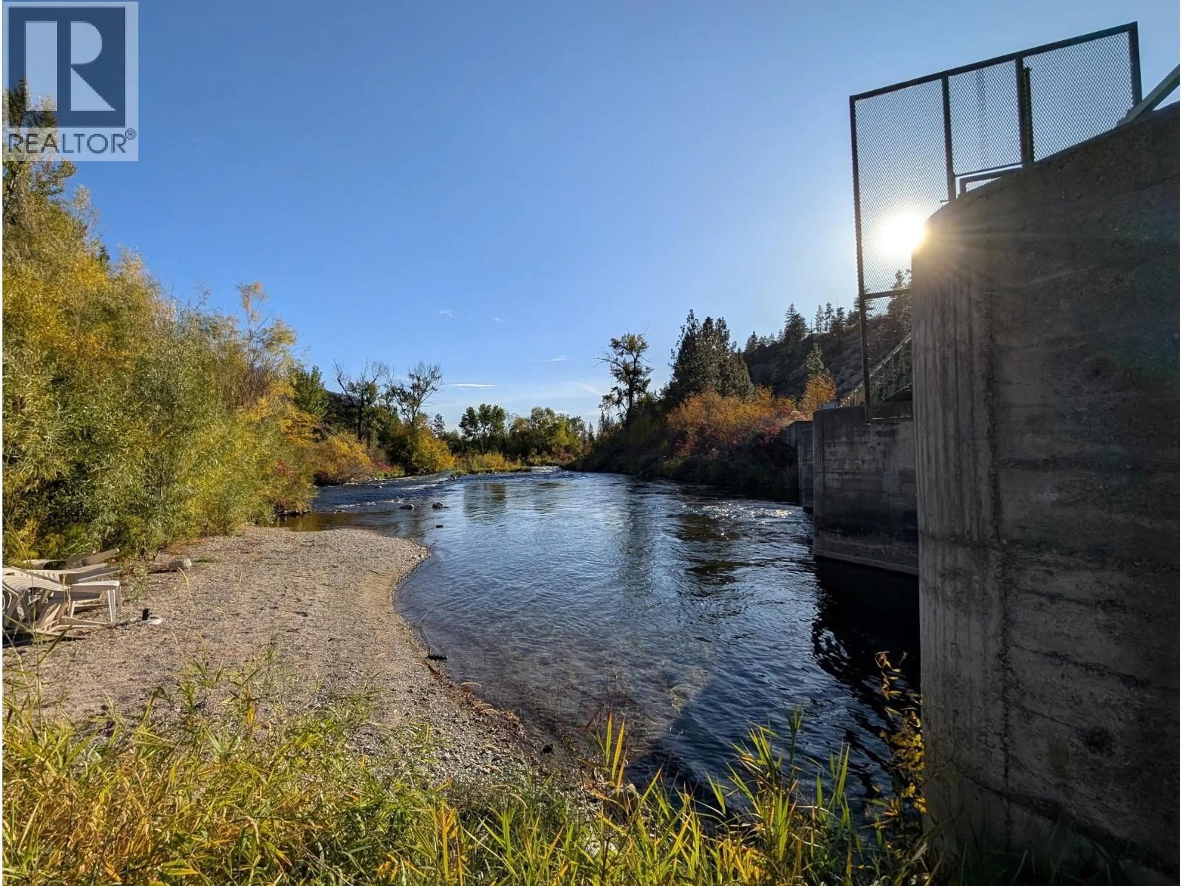 A pic of a room for 50 - 8598 HWY 97 OTHER, Oliver British Columbia V0H1T2