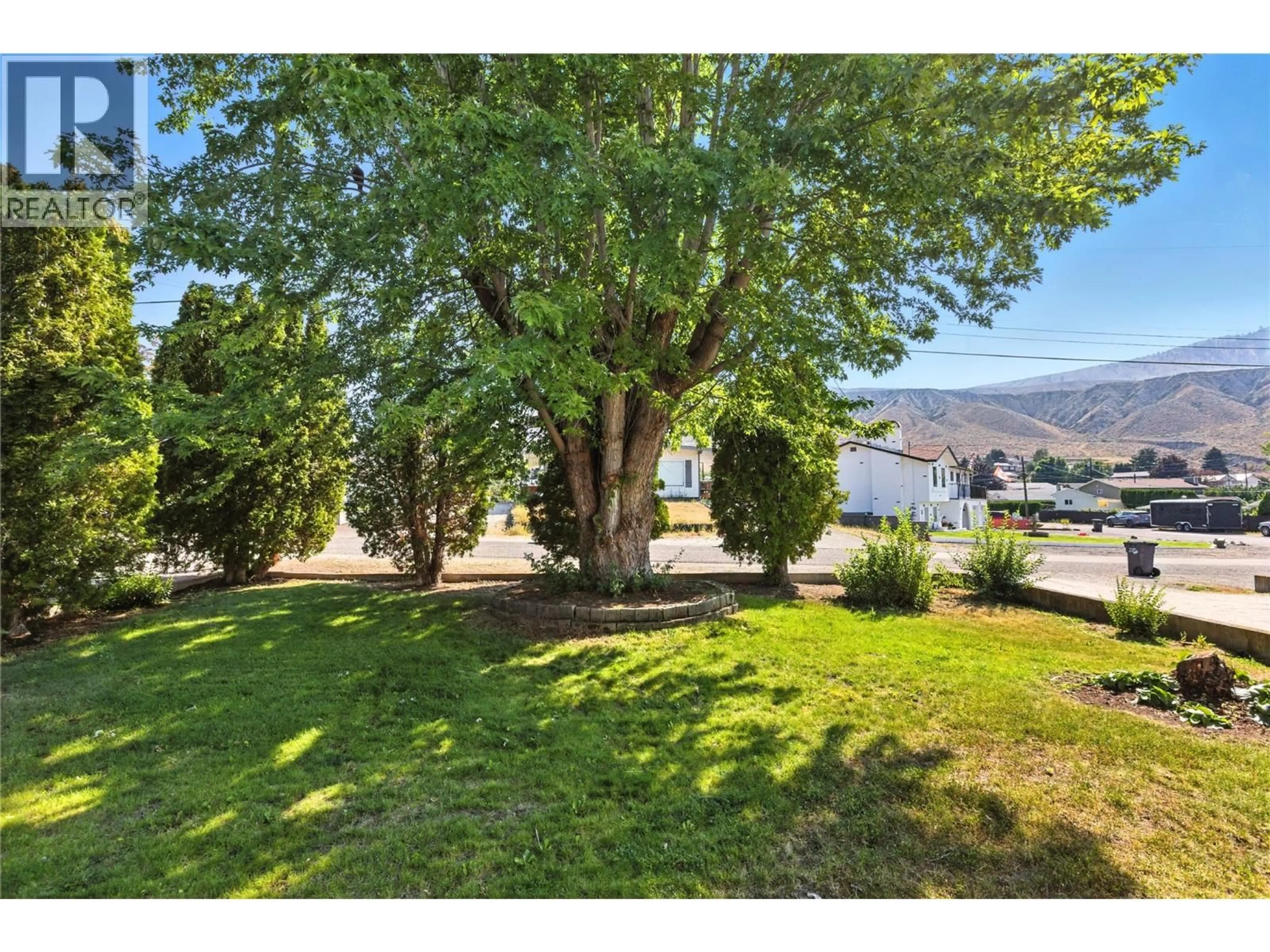 A pic from outside/outdoor area/front of a property/back of a property/a pic from drone, water/lake/river/ocean view for 242 CLIFF CRESCENT, Ashcroft British Columbia V0K1A0