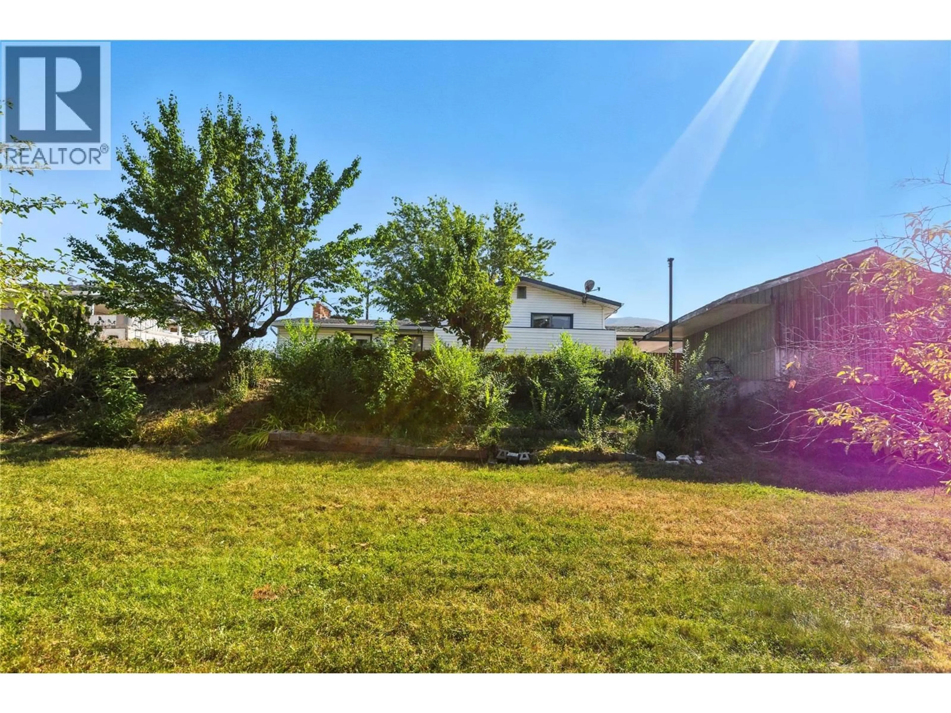 A pic from outside/outdoor area/front of a property/back of a property/a pic from drone, street for 242 CLIFF CRESCENT, Ashcroft British Columbia V0K1A0