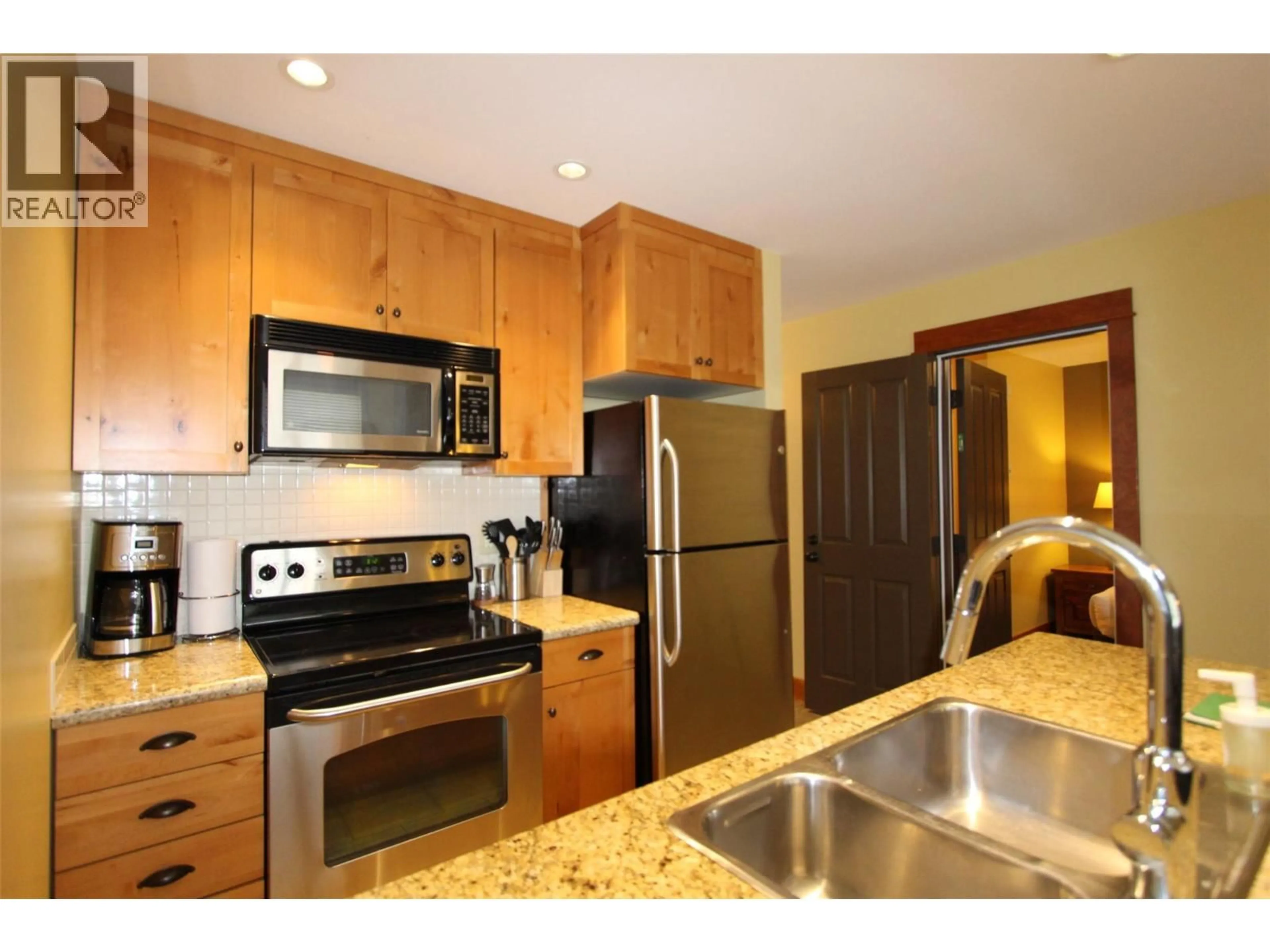 Standard kitchen, unknown for 645D - 4559 TIMBERLINE CRESCENT, Fernie British Columbia V0B1M6