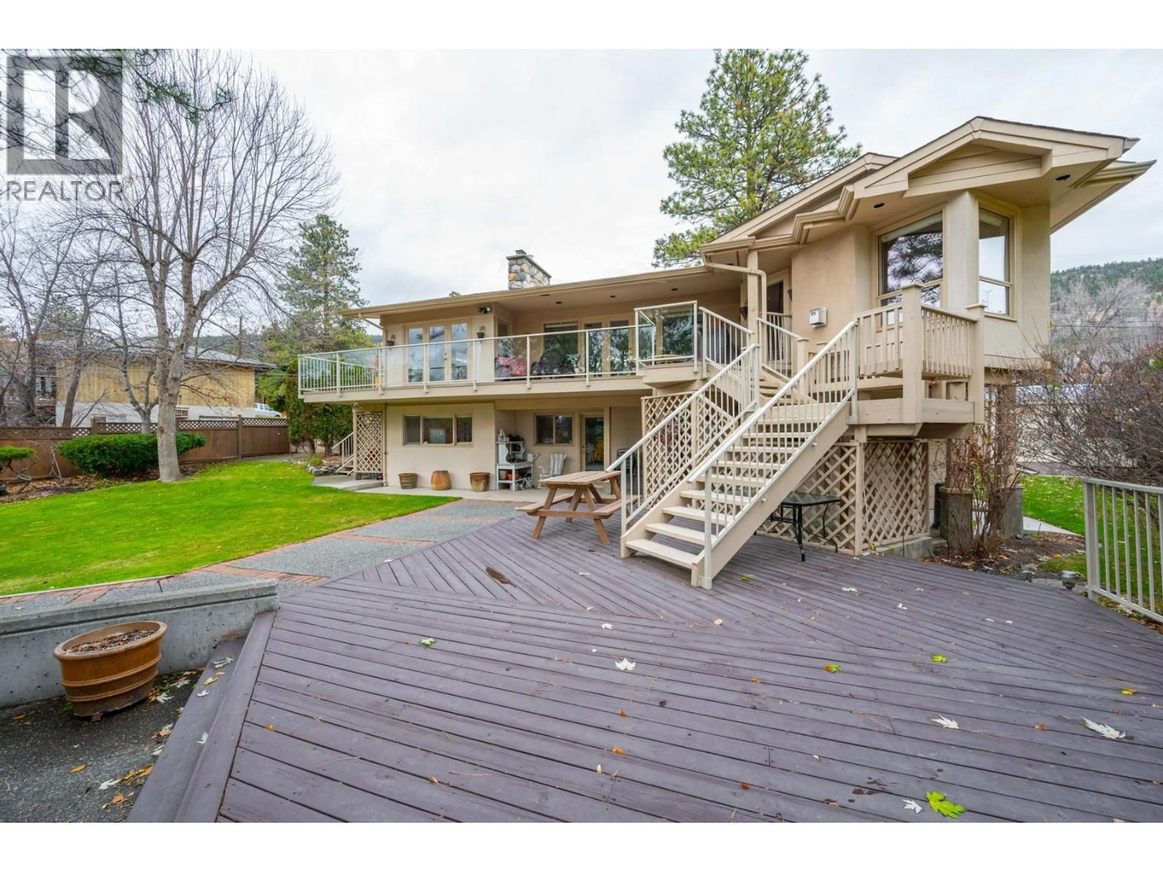 Patio, unknown for 2398 REID AVENUE, Merritt British Columbia V1K1H6