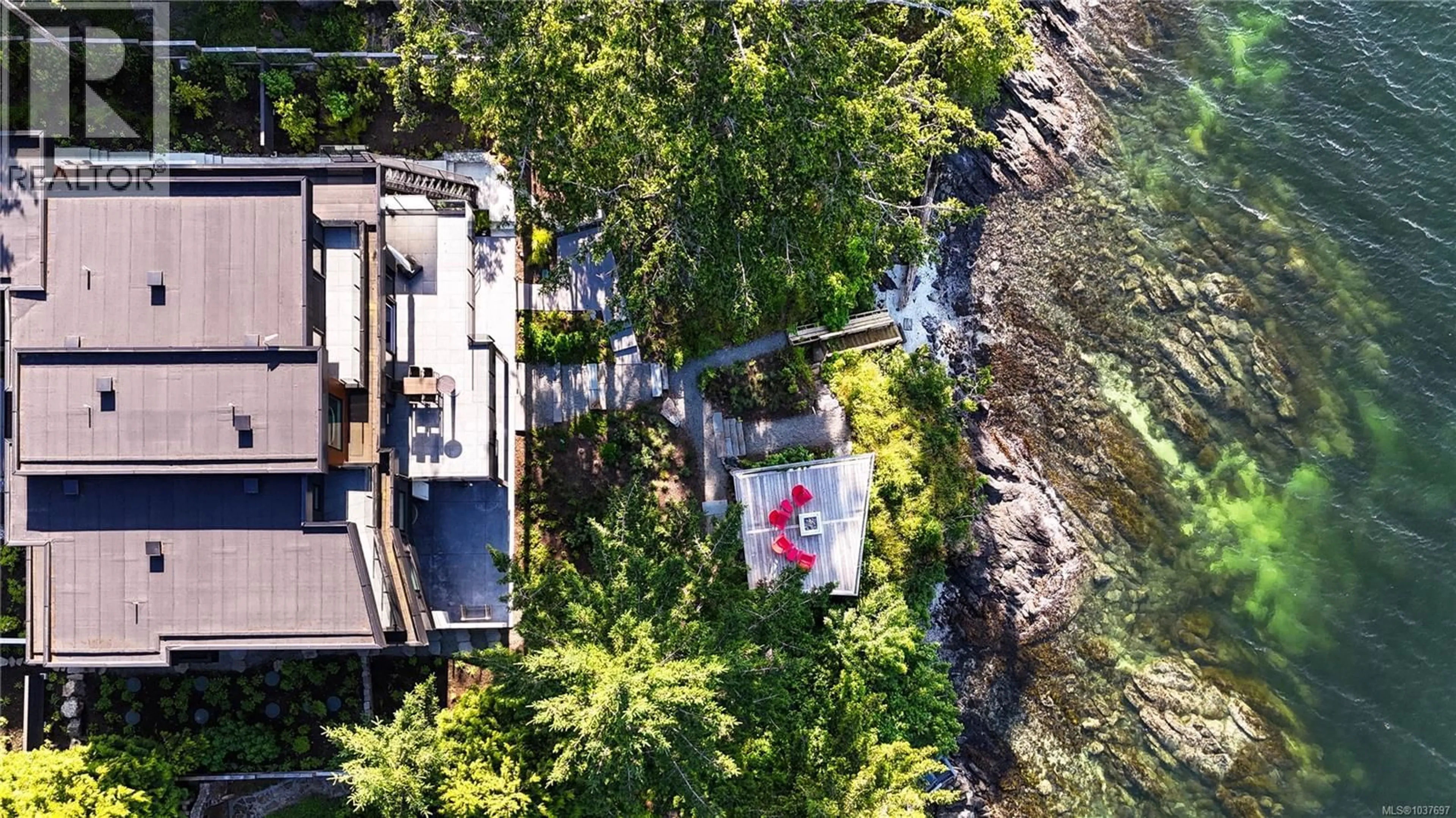 A pic from outside/outdoor area/front of a property/back of a property/a pic from drone, city buildings view from balcony for 848 LANDS END ROAD, North Saanich British Columbia V8L5L3