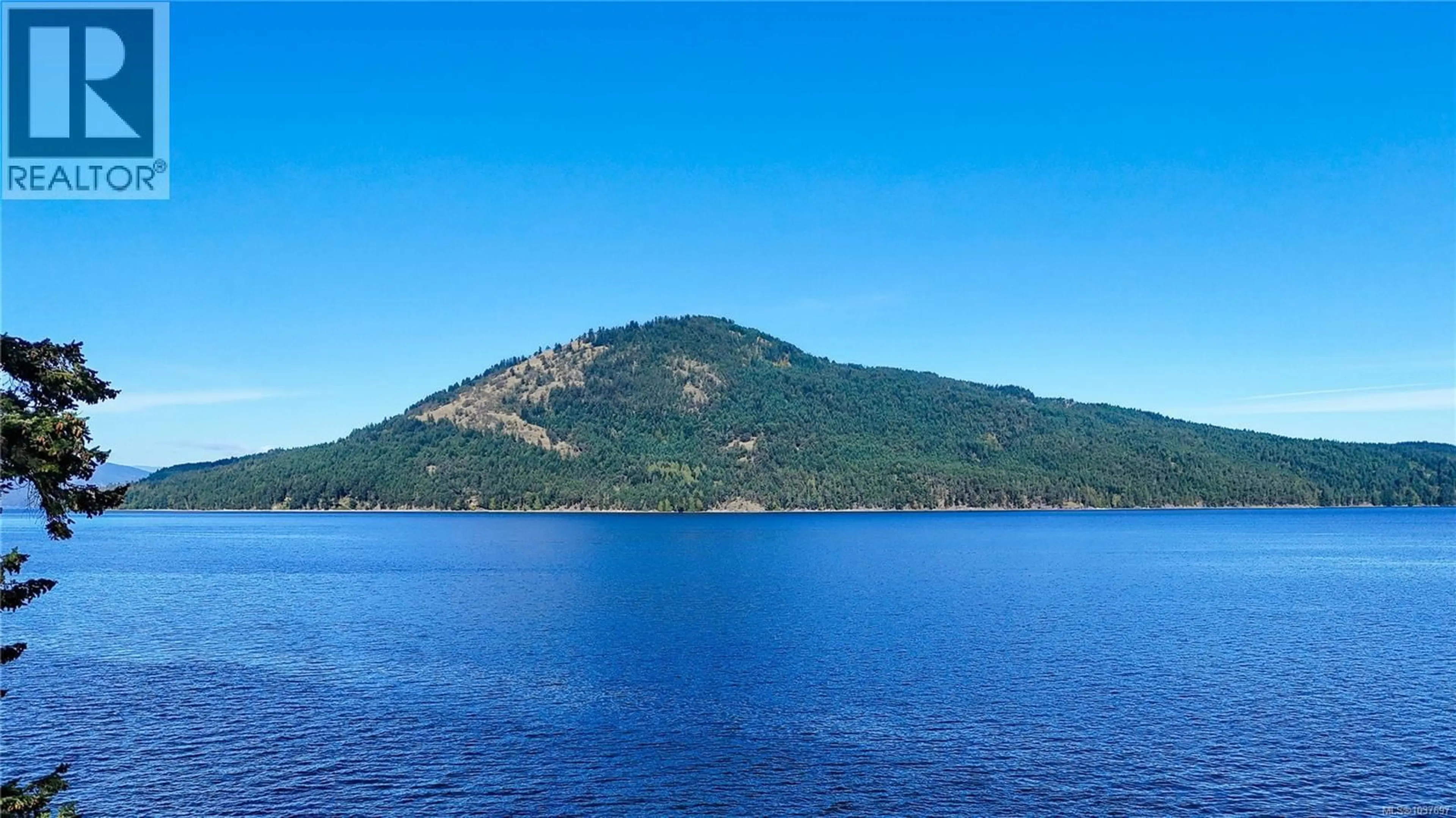 Blurry image for 848 LANDS END ROAD, North Saanich British Columbia V8L5L3