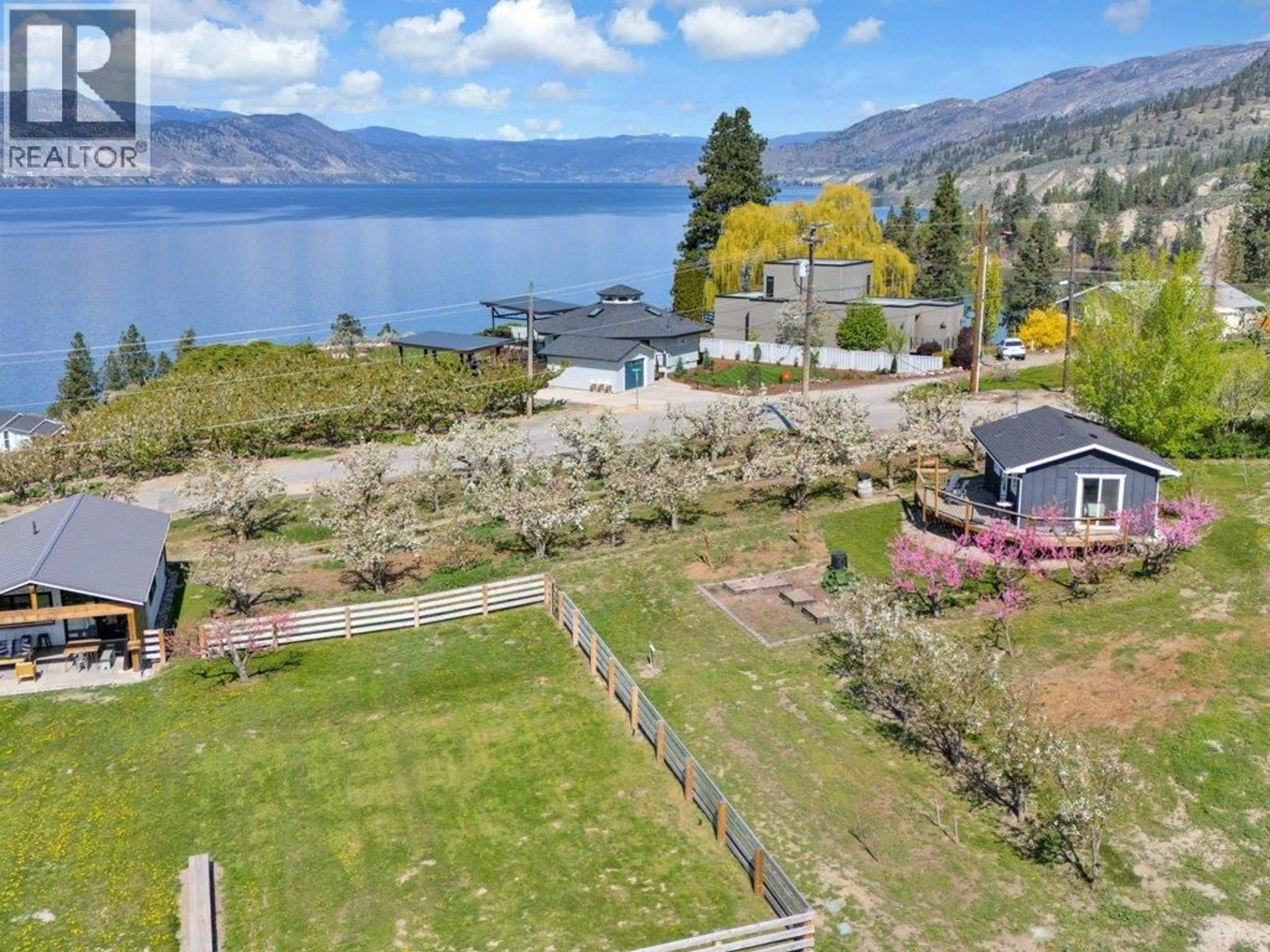 A pic from outside/outdoor area/front of a property/back of a property/a pic from drone, water/lake/river/ocean view for 620 BOOTHE ROAD, Naramata British Columbia V0H1N1