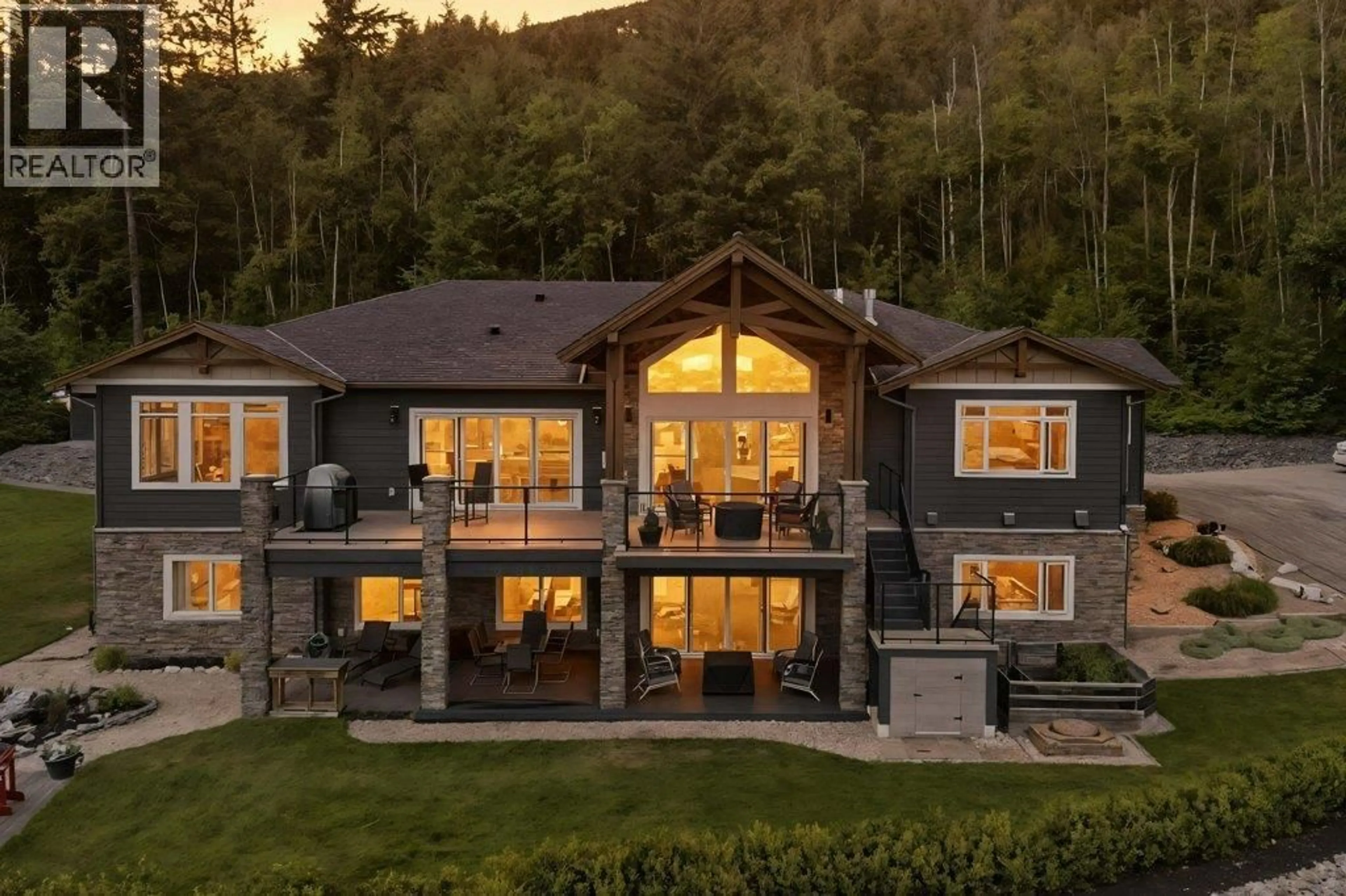 Unknown for 1401 65 STREET SOUTHWEST, Salmon Arm British Columbia V1E3B3