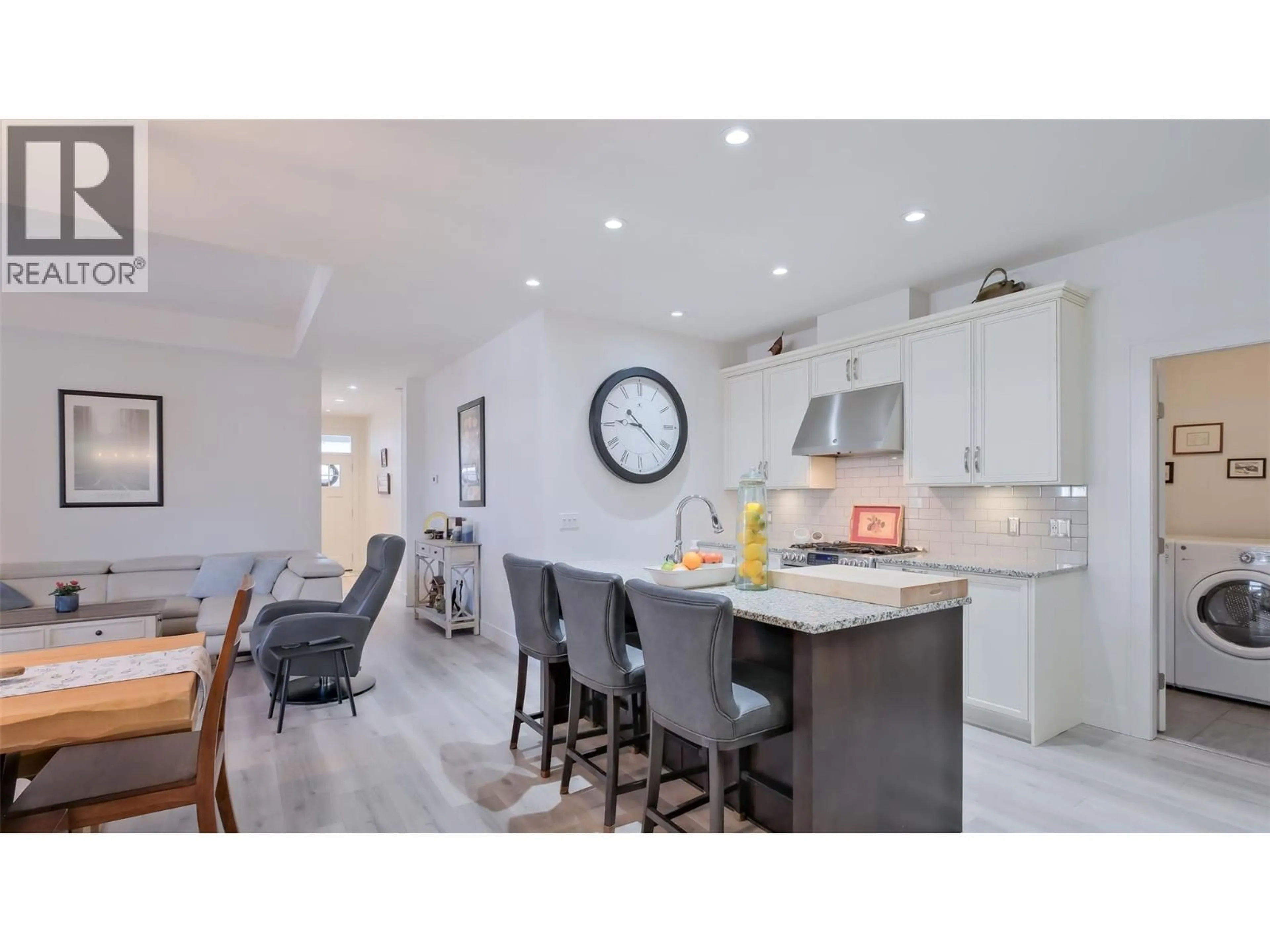 Open concept kitchen, ceramic/tile floor for 47 - 1960 KLO ROAD, Kelowna British Columbia V1W5L2