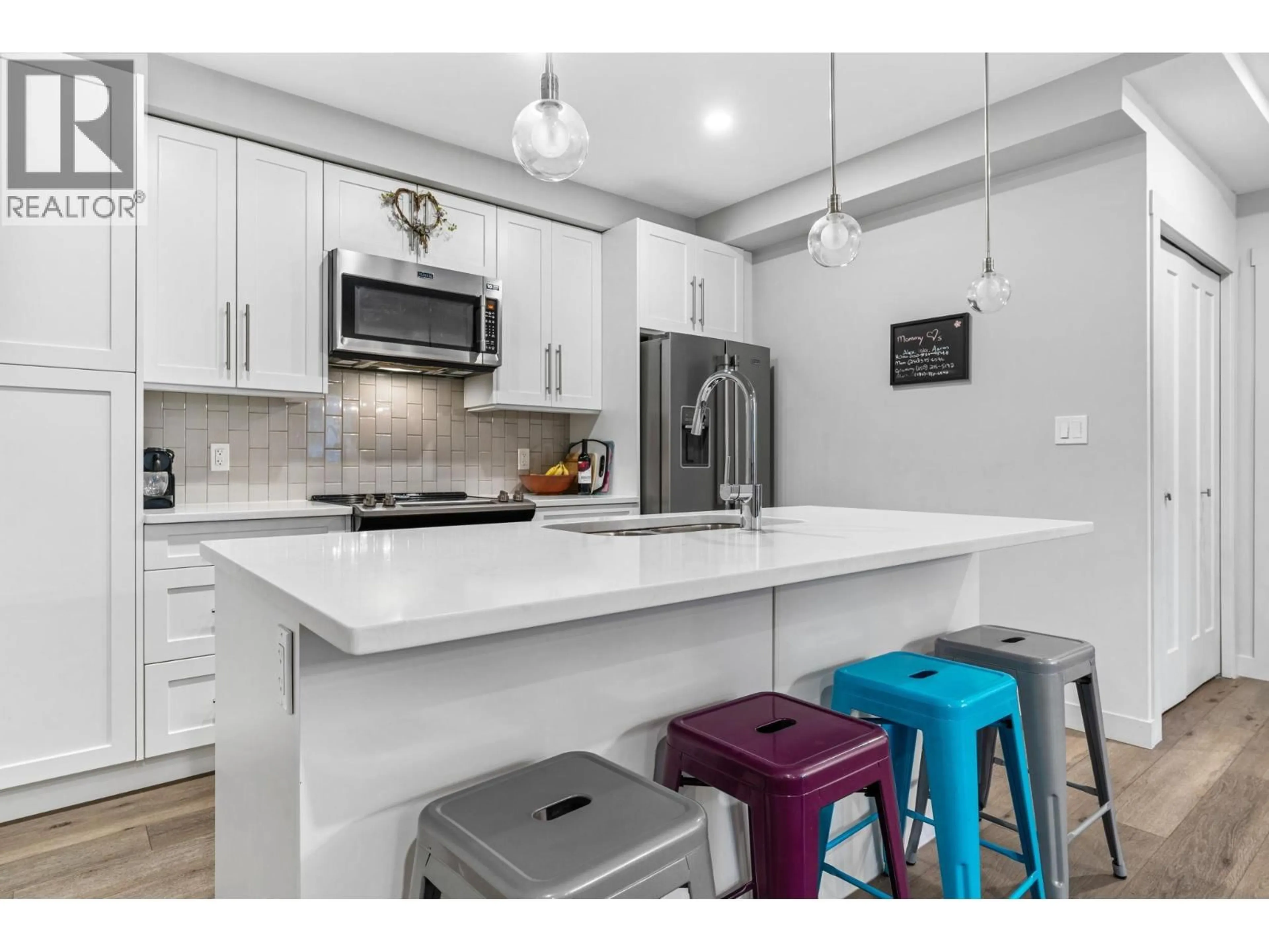 Open concept kitchen, unknown for 106 - 3630 MISSION SPRINGS DRIVE, Kelowna British Columbia V1W0B2