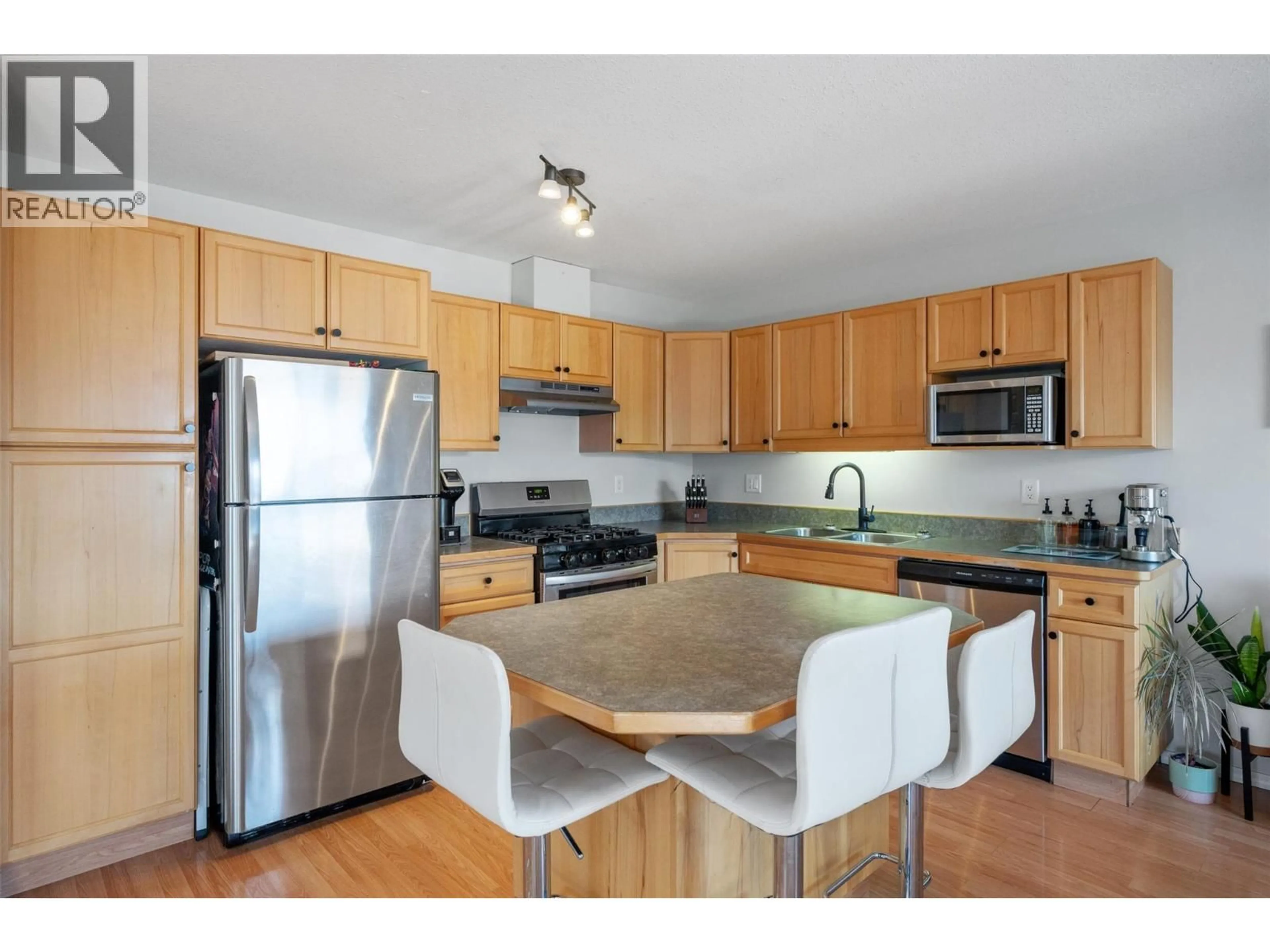 Standard kitchen, wood/laminate floor for 26 - 7915 HESPELER ROAD, Summerland British Columbia V0H1Z4