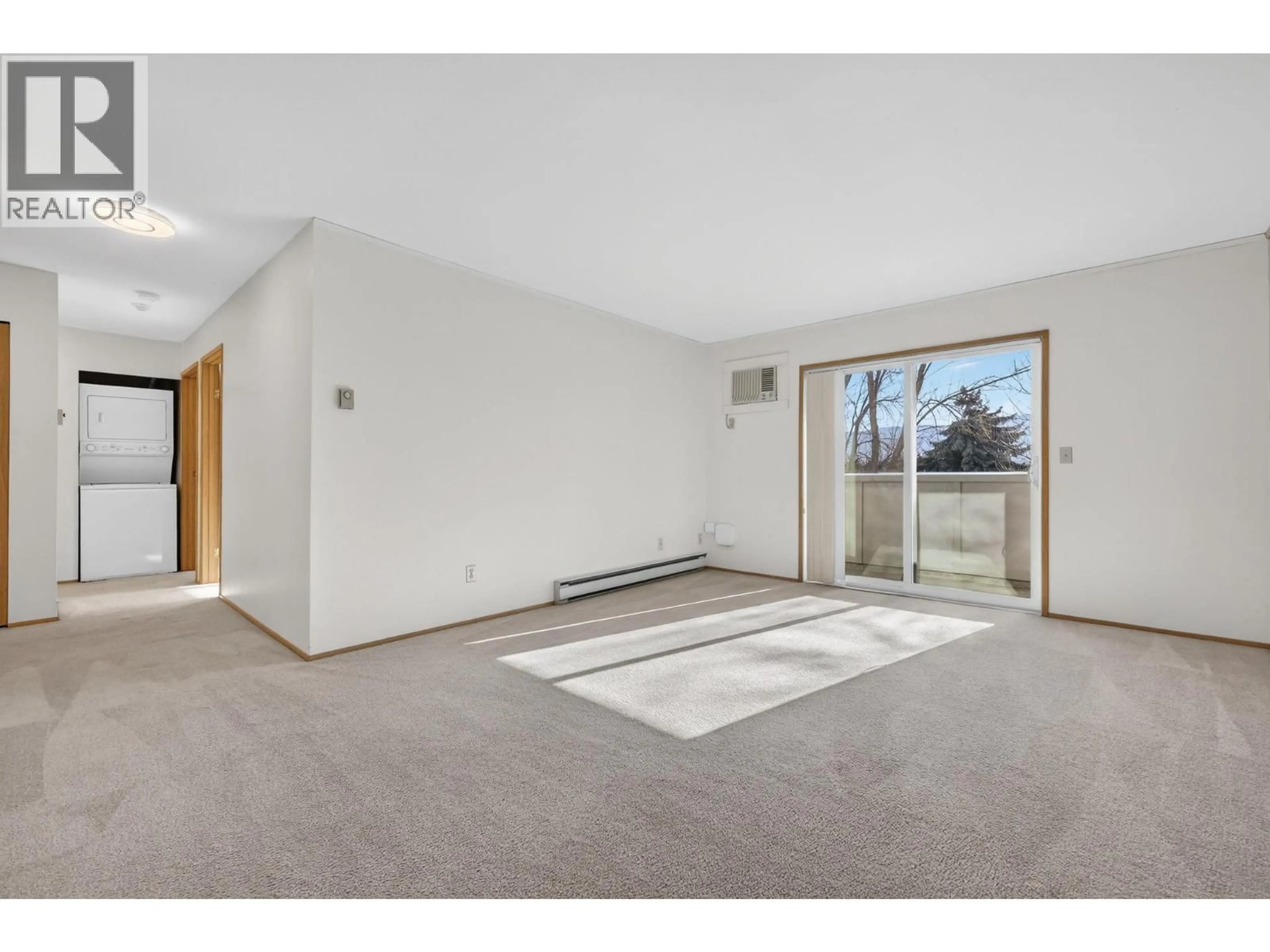 A pic of a room for 307 - 3180 DE MONTREUIL COURT, Kelowna British Columbia V1W3W4