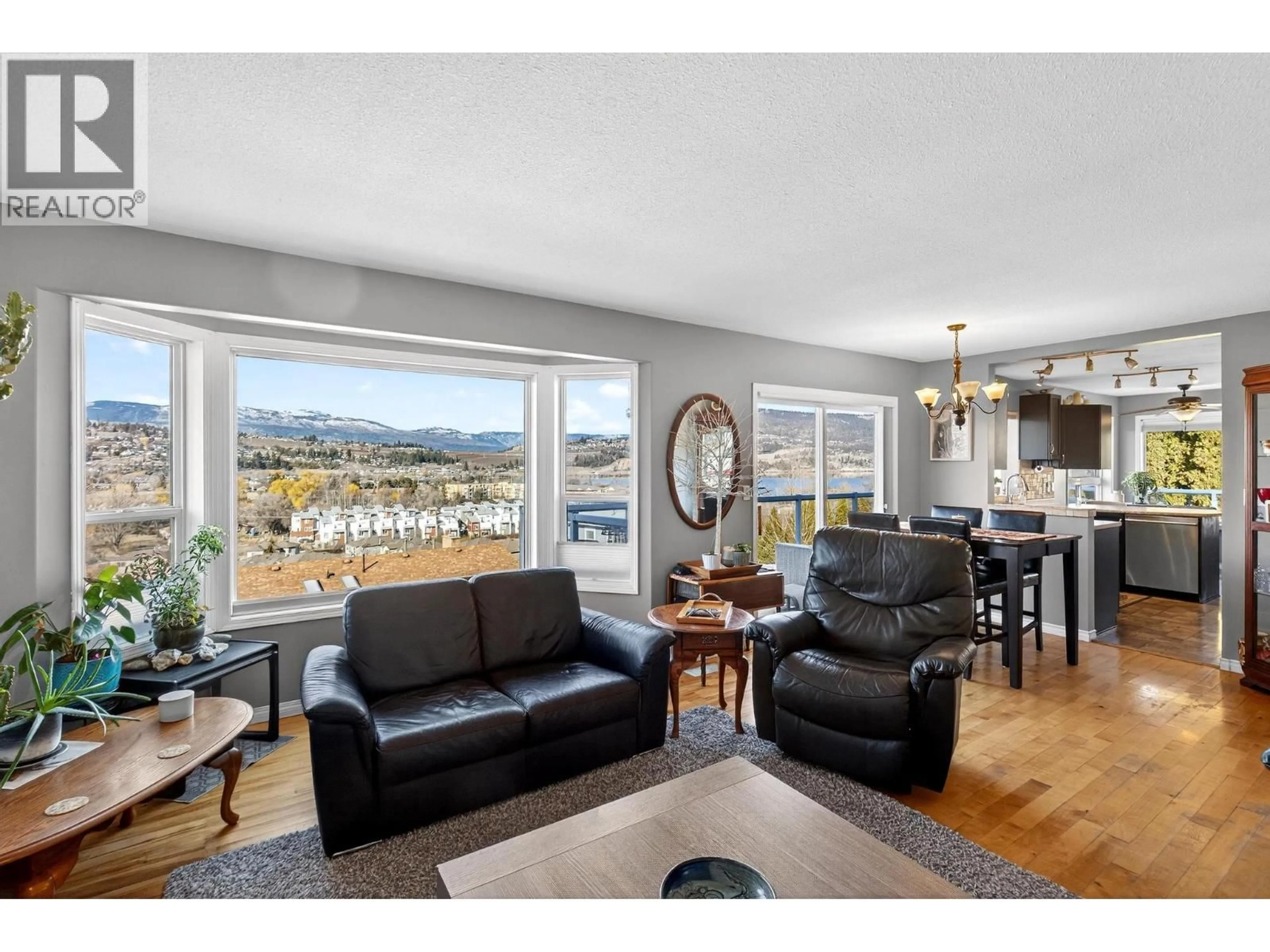 Living room with furniture, unknown for 11350 DAKOTA ROAD, Lake Country British Columbia V4V1X1