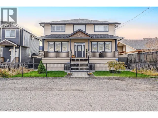 2240 JACKSON AVENUE, Merritt